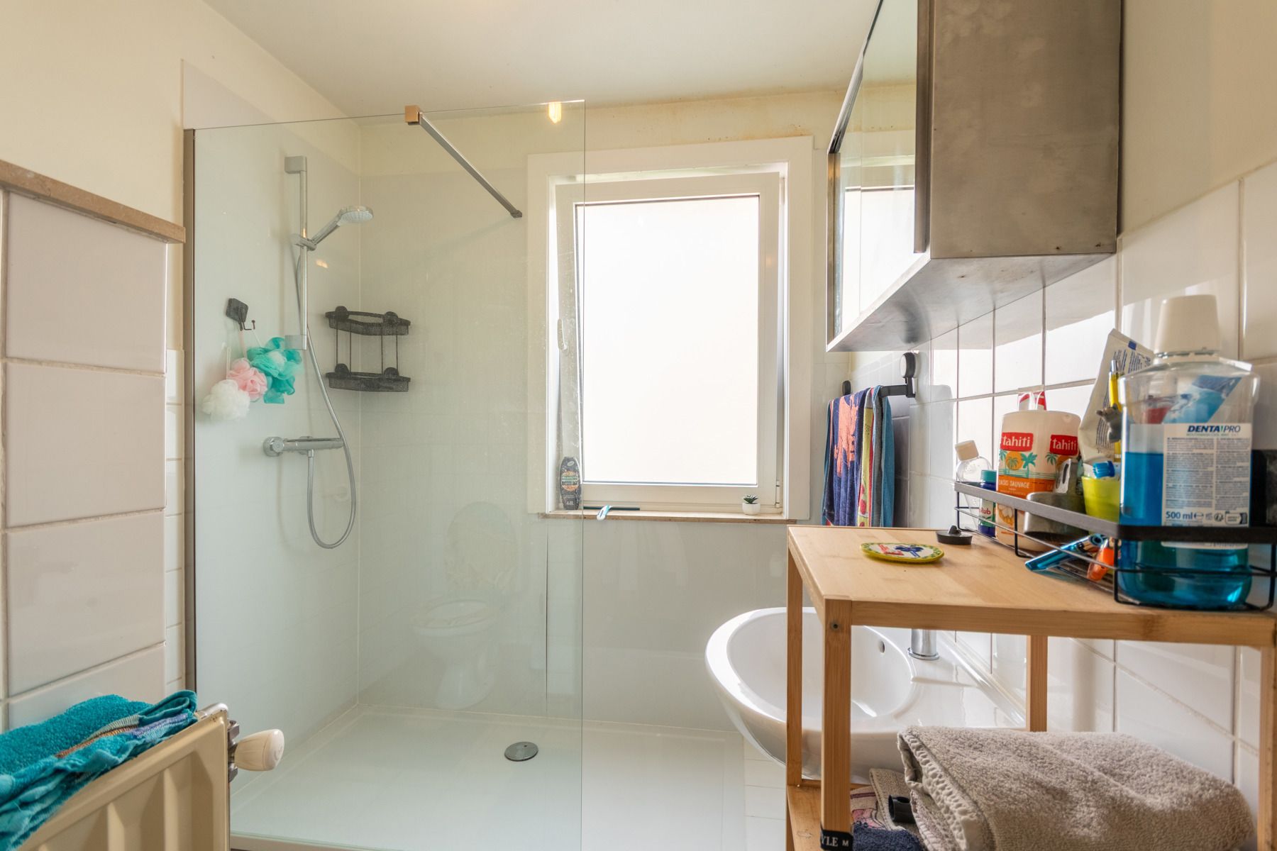 Gunstig gelegen woning ingedeeld in 2 appartementen foto 12