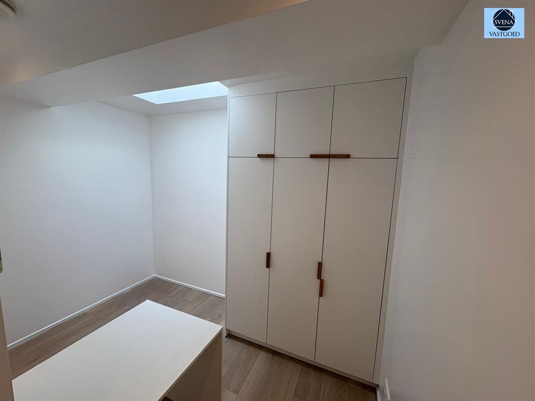 GERENOVEERD APPARTEMENT MET 2 SLAAPKAMERS foto 6