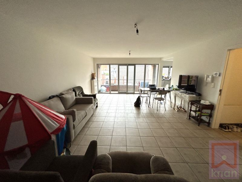 CENTRUM GEEL! 2 slpk appartement  én zonnig terras foto 3