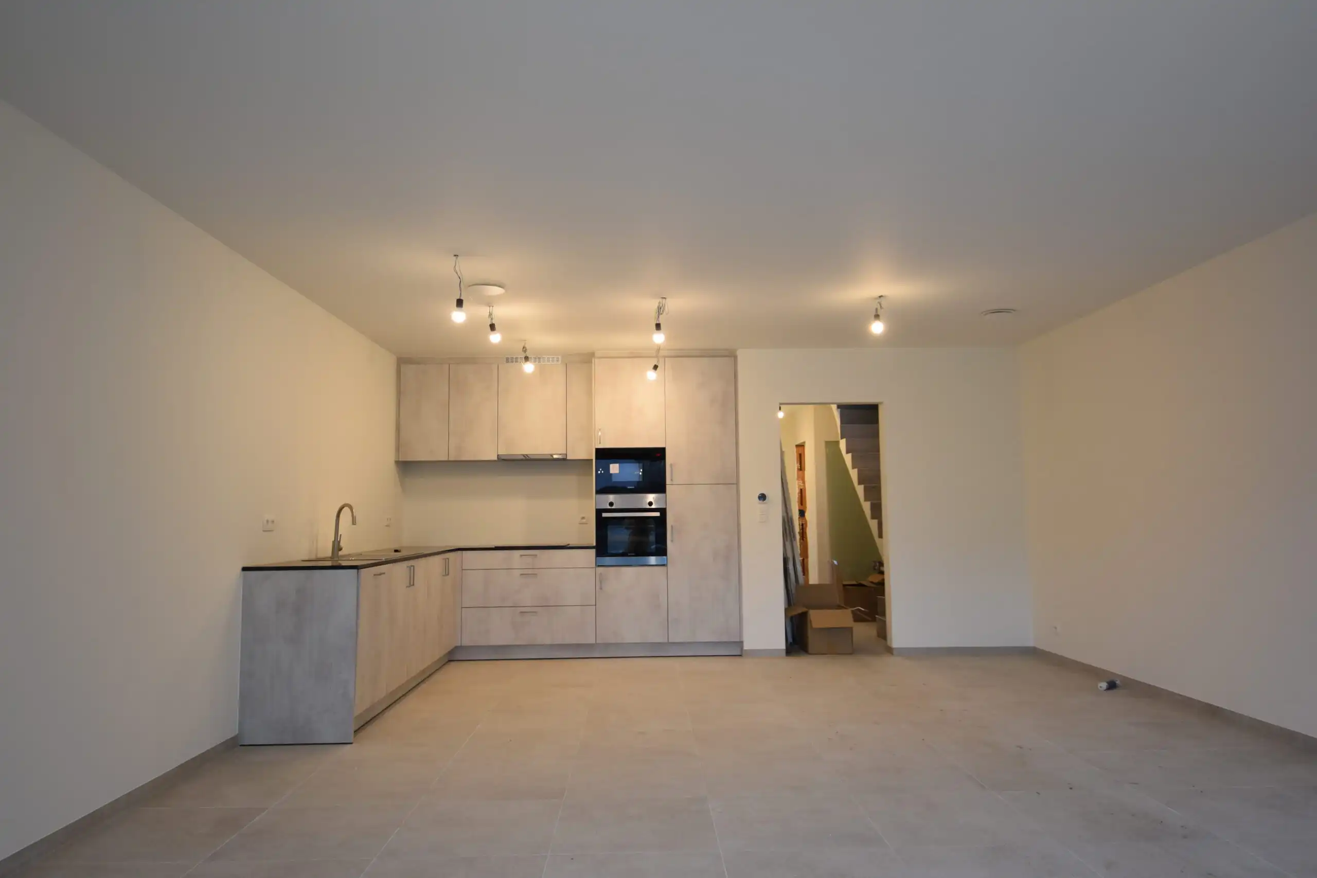 Nieuwbouwwoning te huur – energiezuinig en vlot bereikbaar foto 4