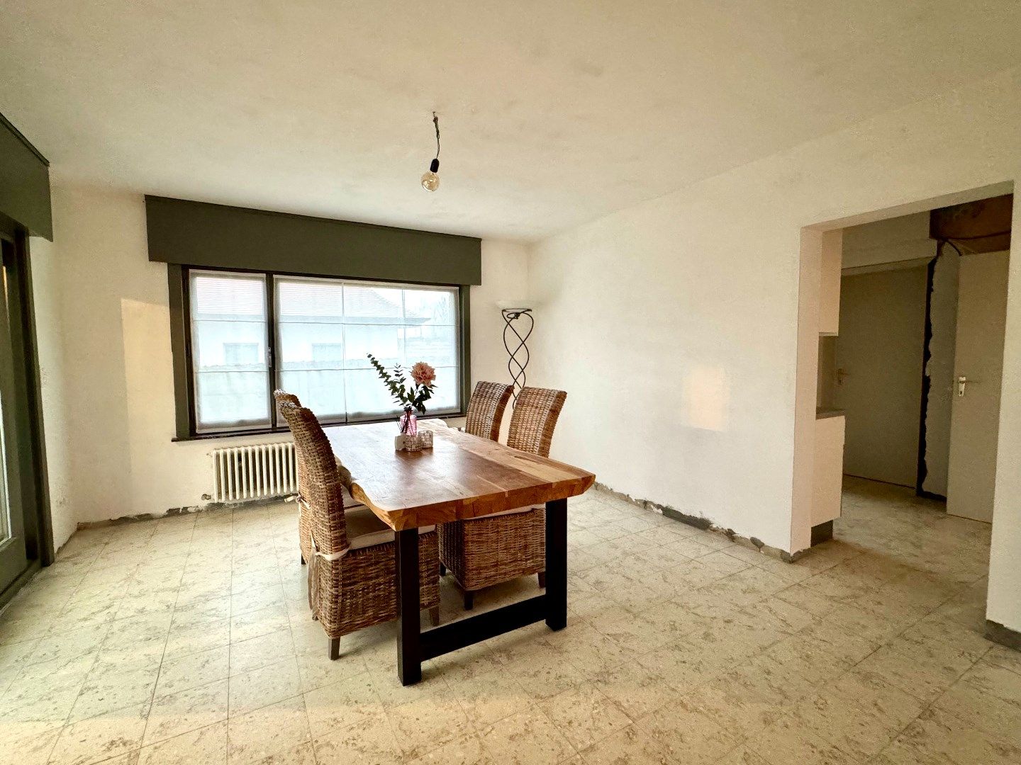 ALLEENSTAANDE WONING MET 4 SLPKS, TUIN EN GARAGE foto 10