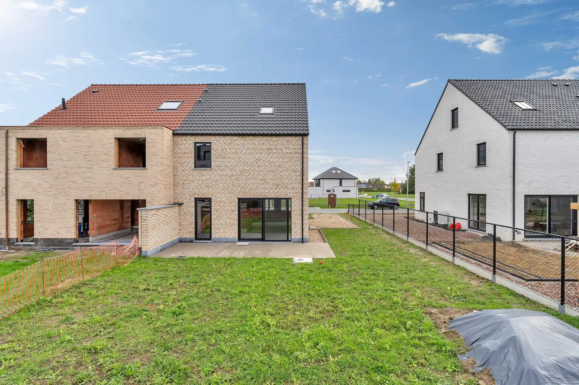 Ruime halfopen nieuwbouw, water- en winddicht foto 12