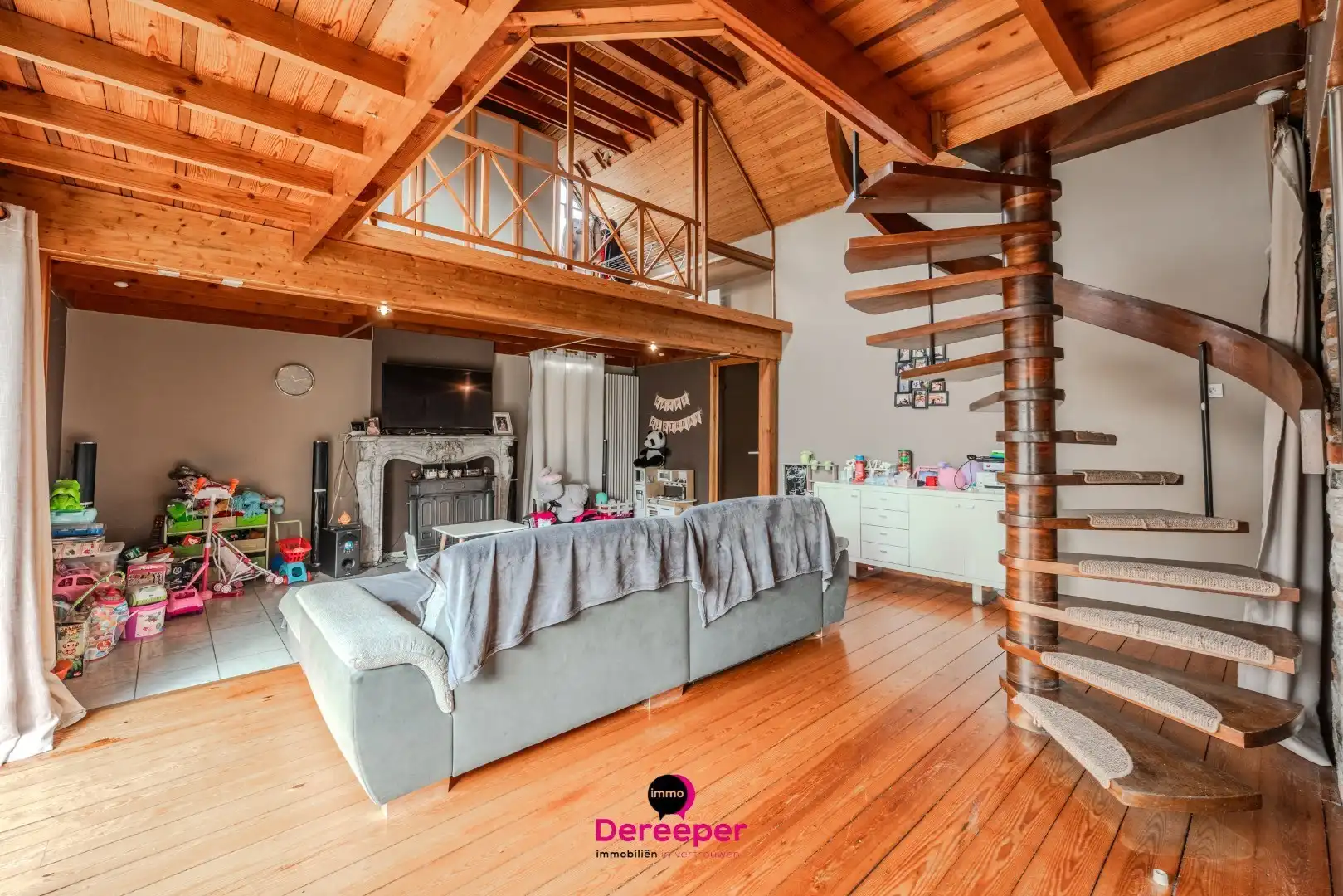 Interessant renovatieproject met twee woningen op 955 m² in Gistel foto 6