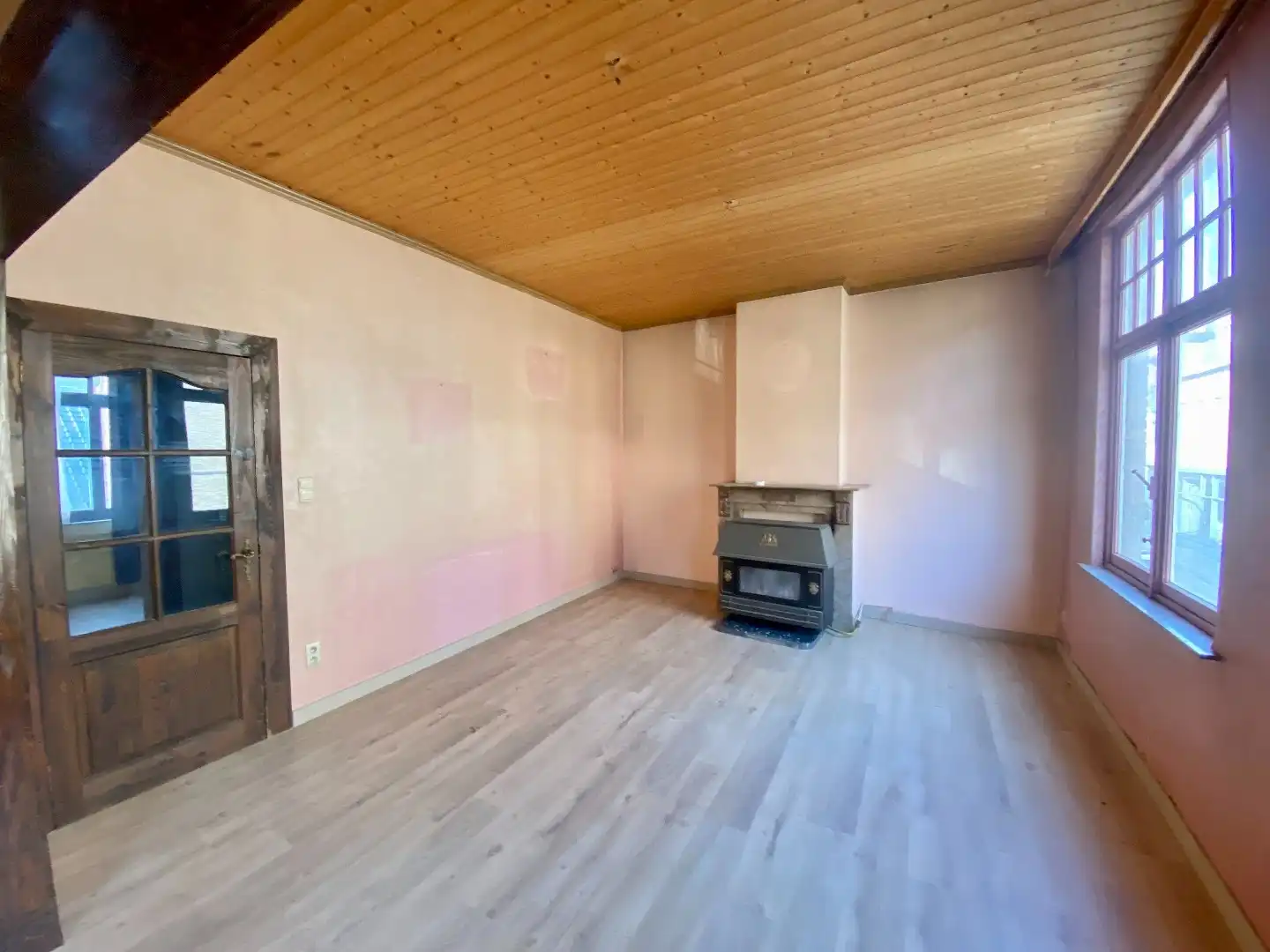 RUIM HANDELSPAND MET TAL VAN MOGELIJKHEDEN OP CENTRUM LOCATIE foto 20