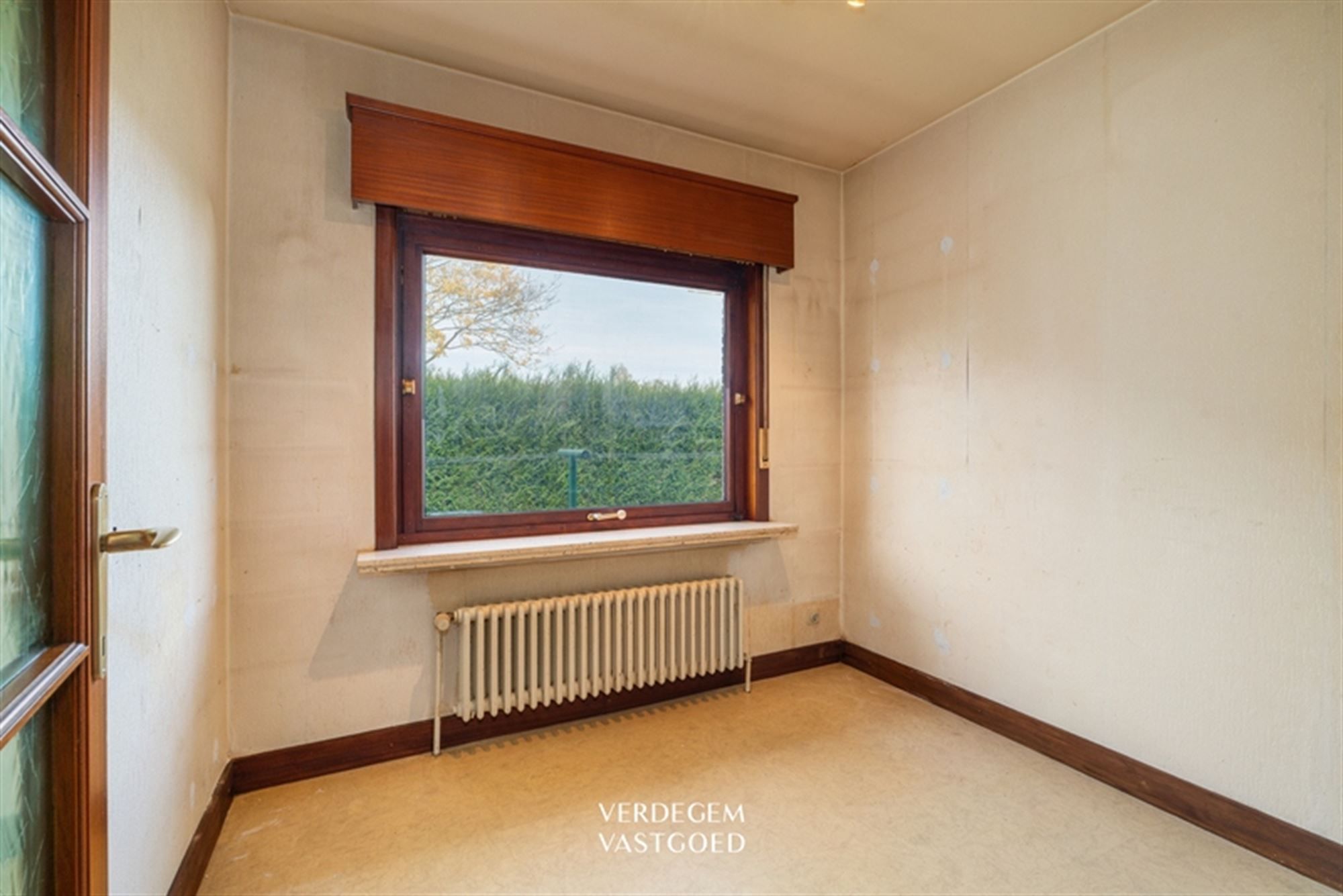 xl villa met magazijn van ca. 300m² op perceel van 2.438m² foto 17