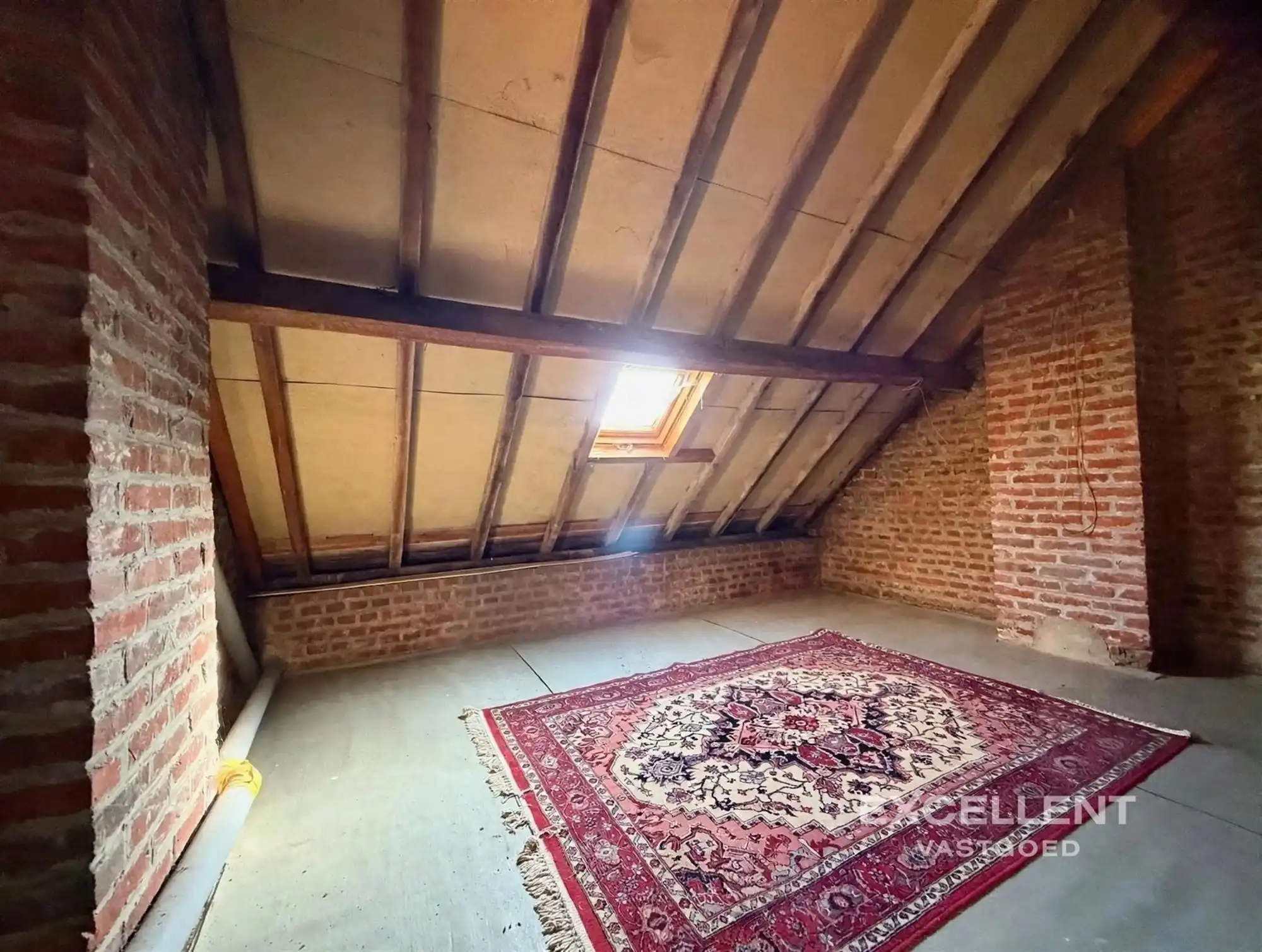 Te renoveren woning met stadstuin en tal van mogelijkheden in Menen foto 11