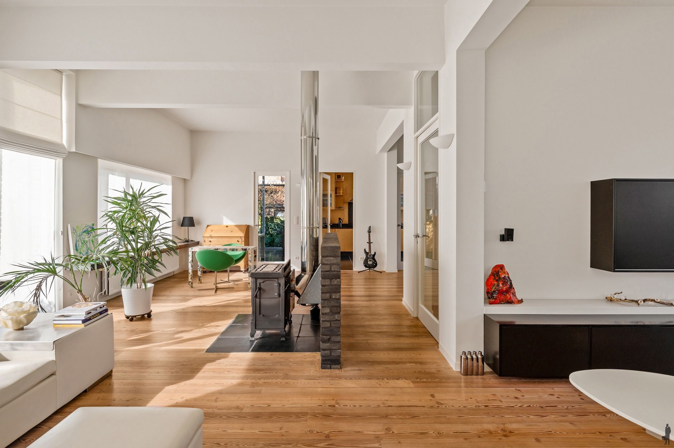 Bijzondere instapklare woning op een prachtig perceel. foto 8