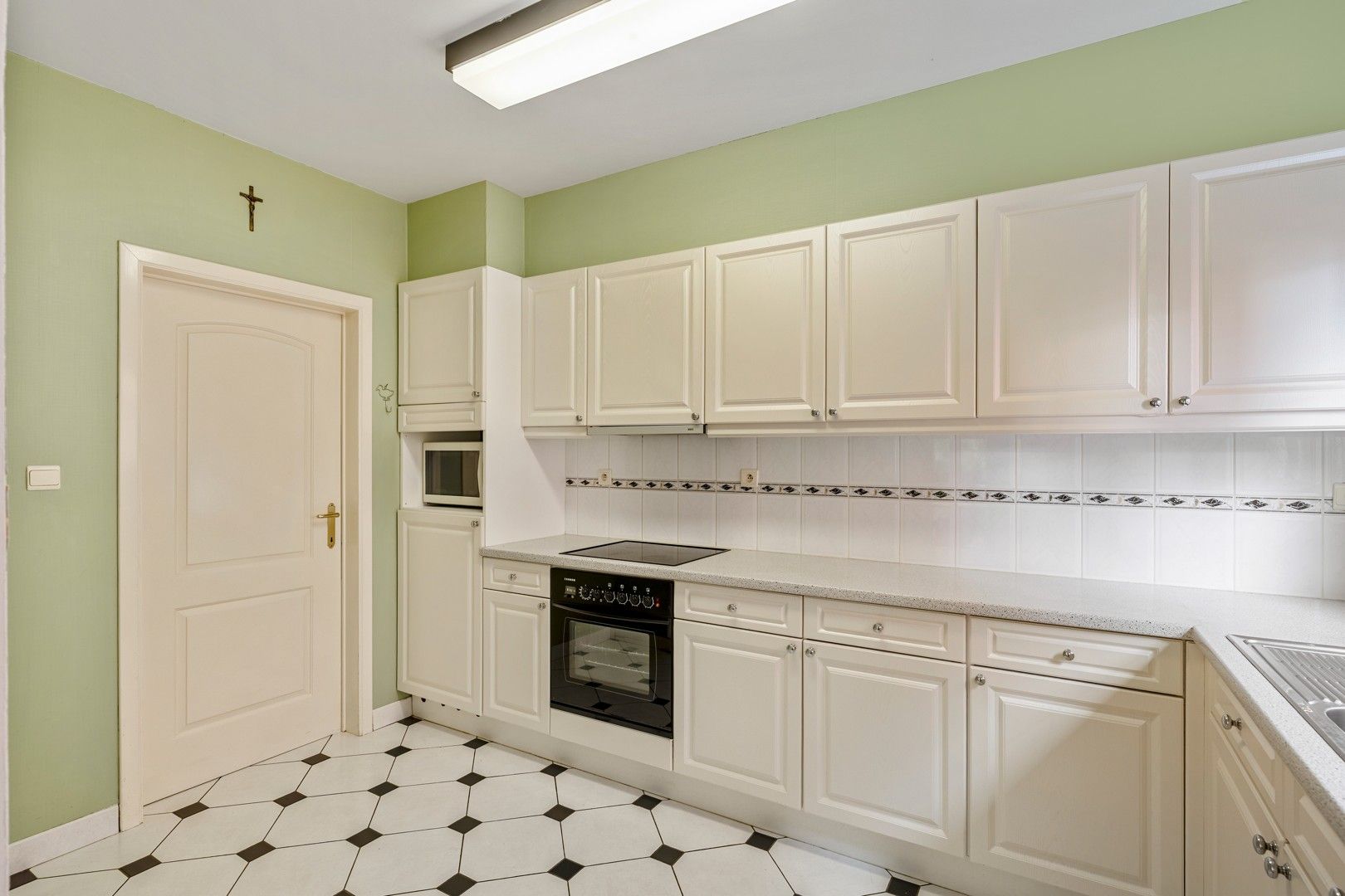 🏡 Te koop: charmante gelijkvloerse woning met topligging in hartje Houthalen – geen renovatieplicht! foto 9