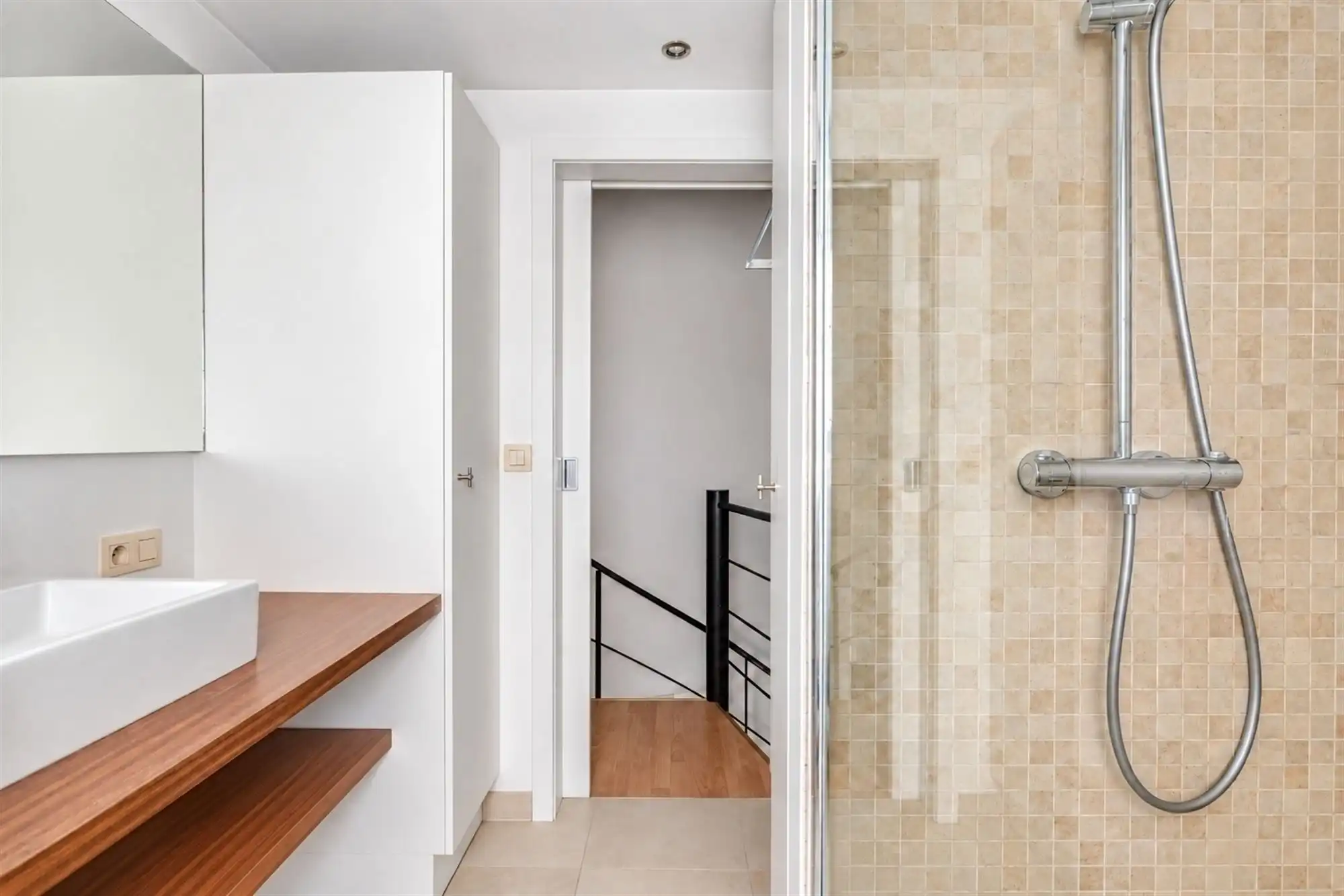Fantastisch duplex appartement met 18m² terras in centrum foto 17