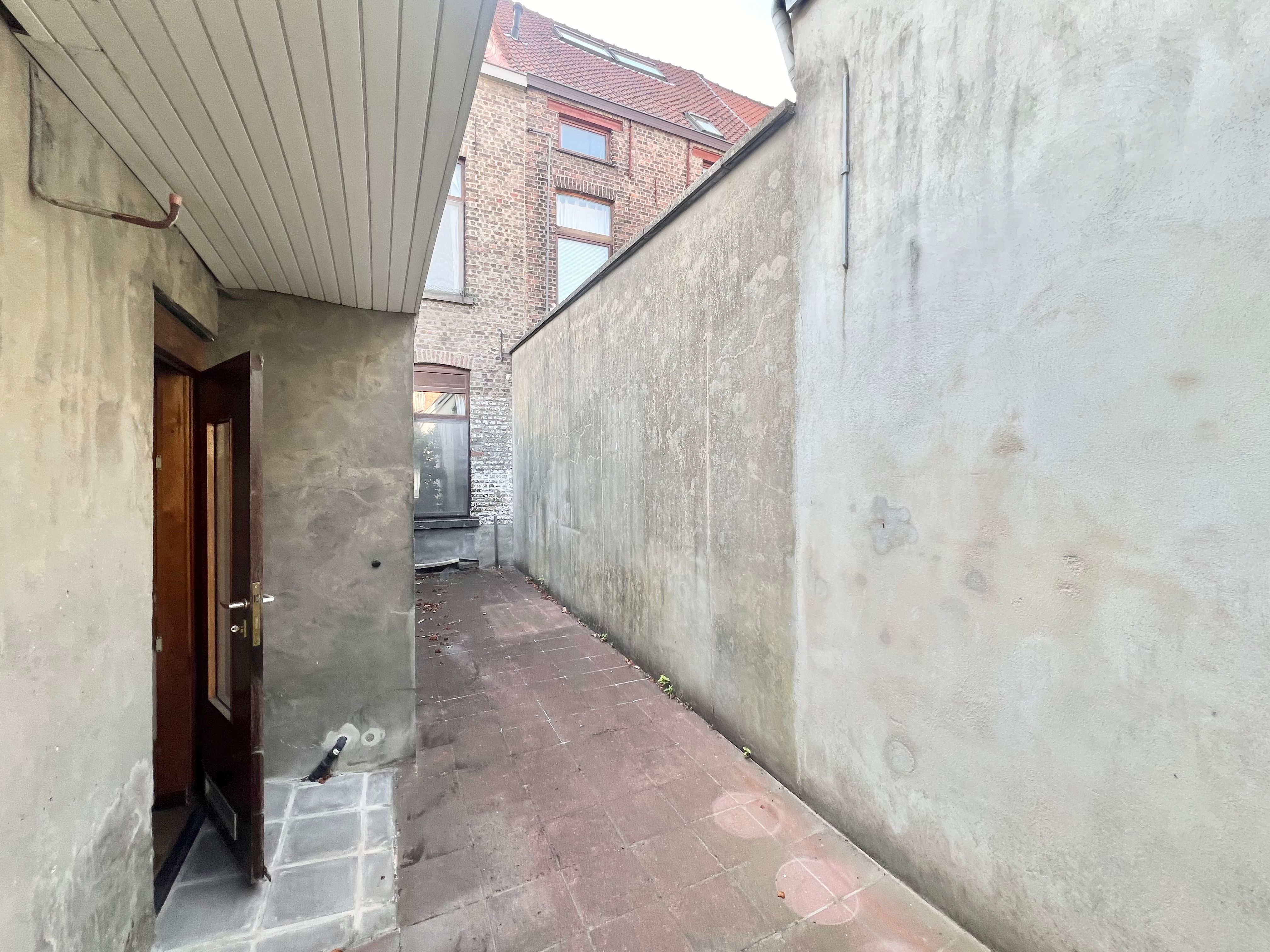 Huis met 4 slaapkamers en stadstuin foto 31