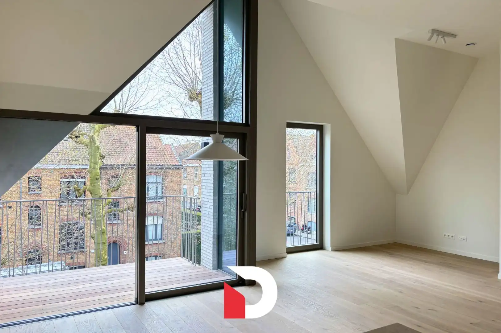 Uniek nieuwbouwappartement met 2 slaapkamers en terras foto 5