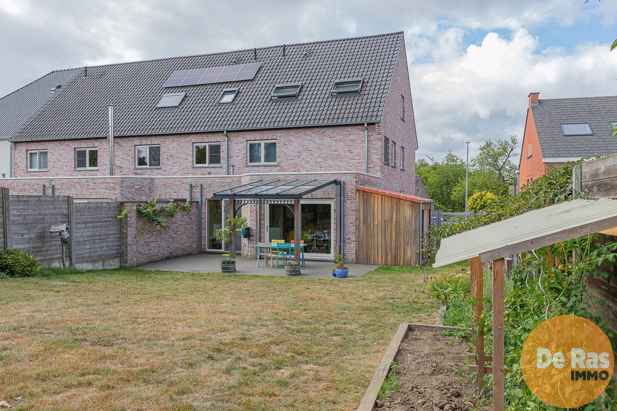 ERONDEGEM – INSTAPKLARE GEZINSWONING MET GROTE TUIN foto 24