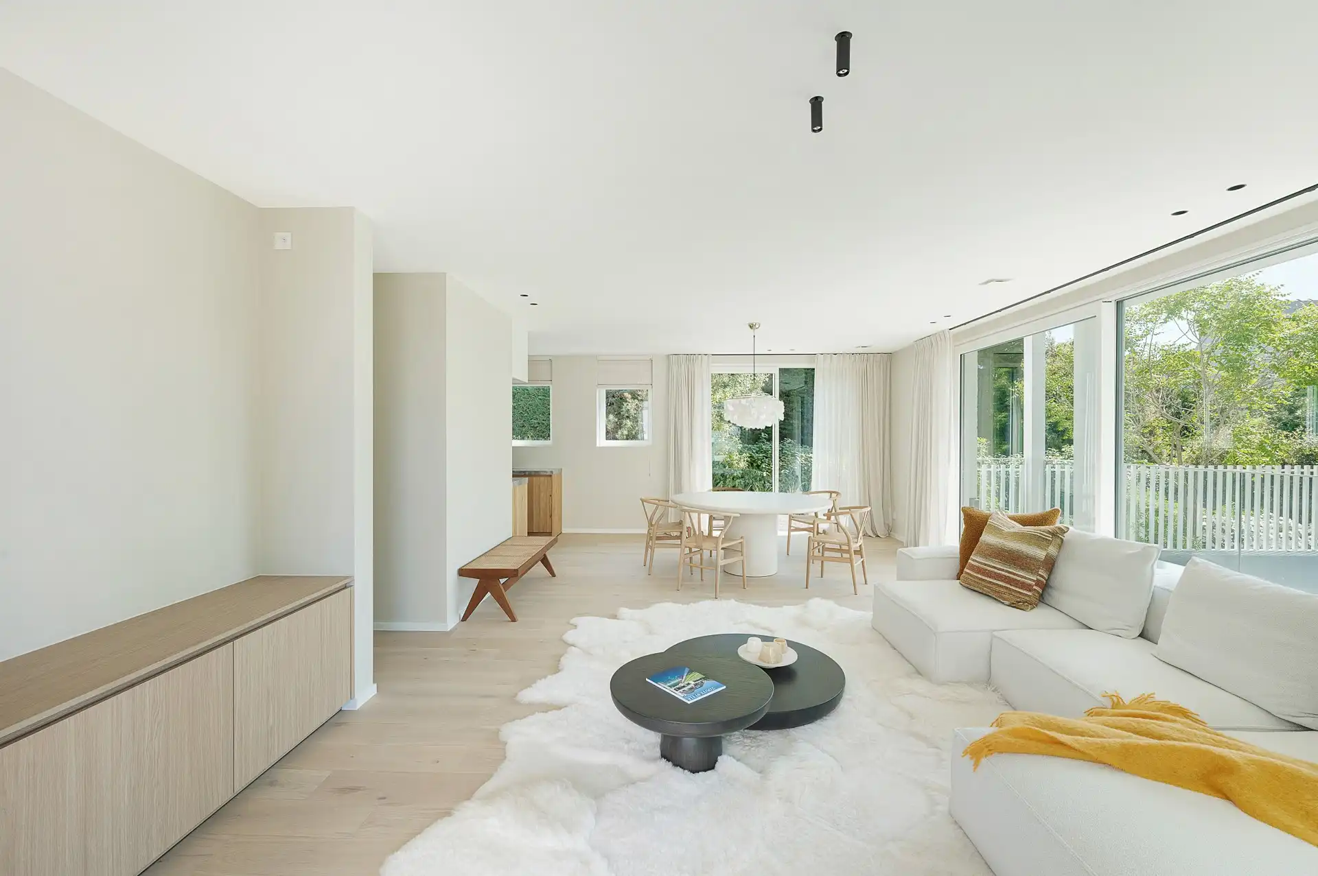 Exclusief tuinappartement met zonneterras in het hart van Duinbergen foto 3