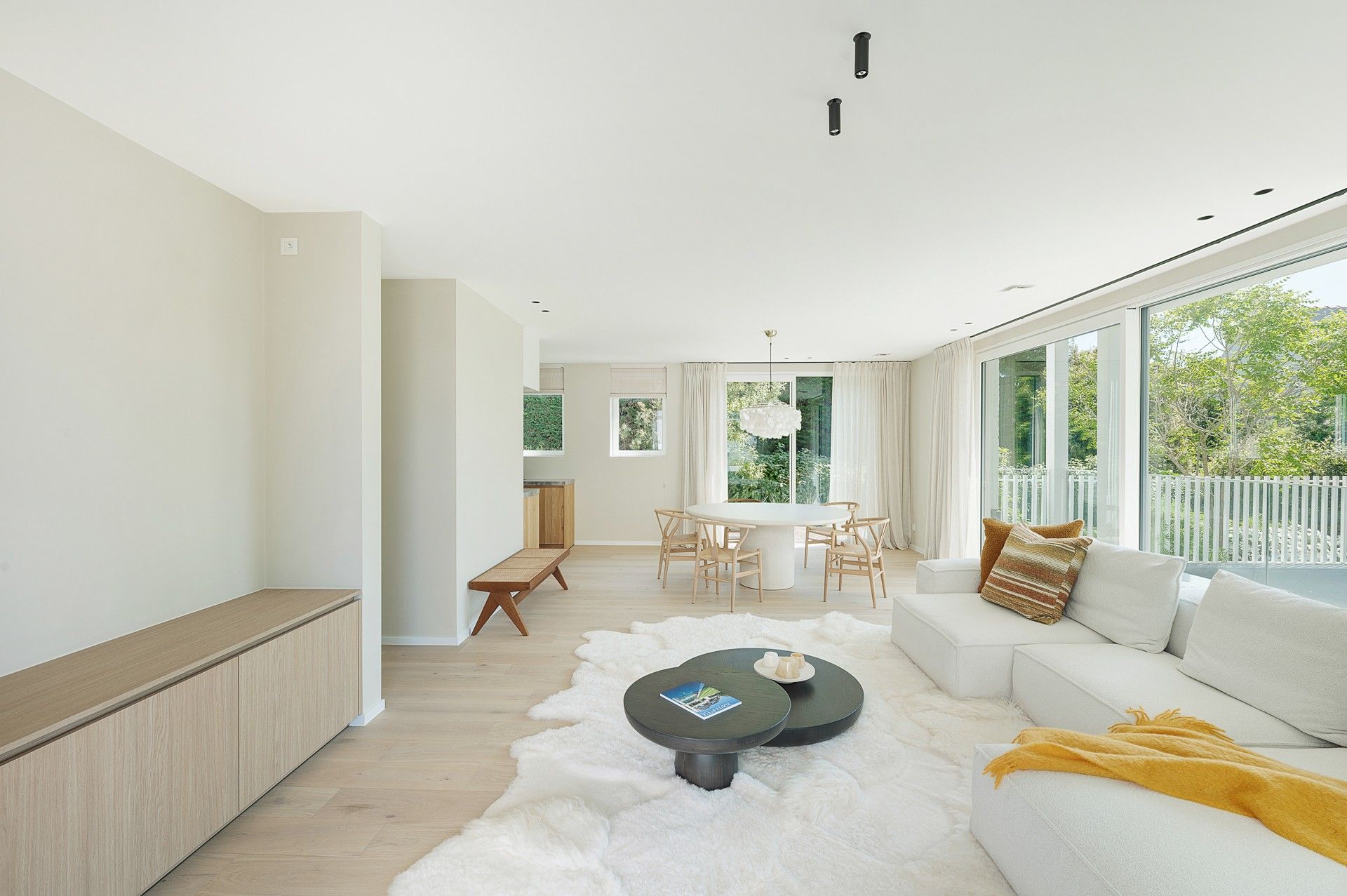 Exclusief tuinappartement met zonneterras in het hart van Duinbergen foto 3