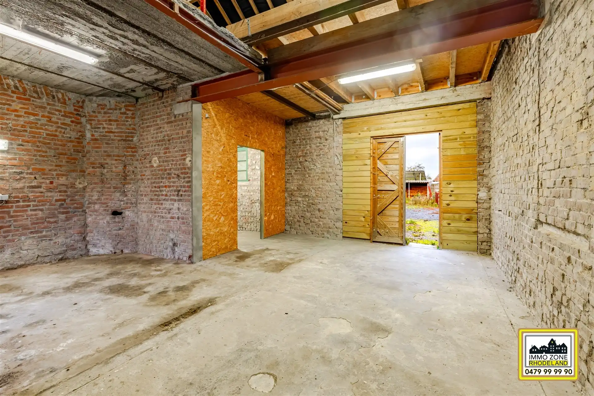 Karaktervolle woning met 4 slpks en magazijn foto 22