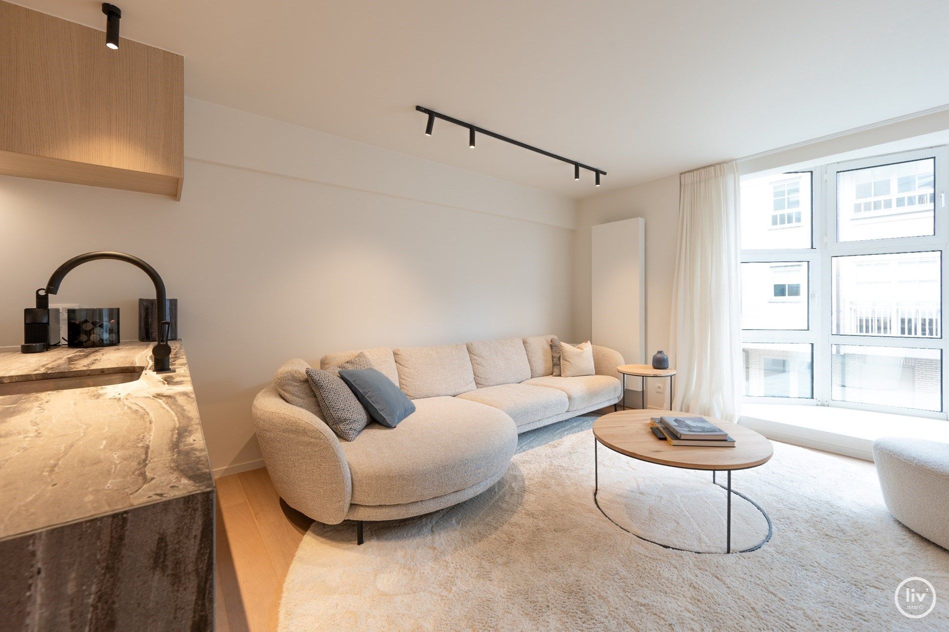  Prachtig gerenoveerd 3 slaapkamerappartement centraal gelegen vlakbij de Lippenslaan te Knokke. foto 6