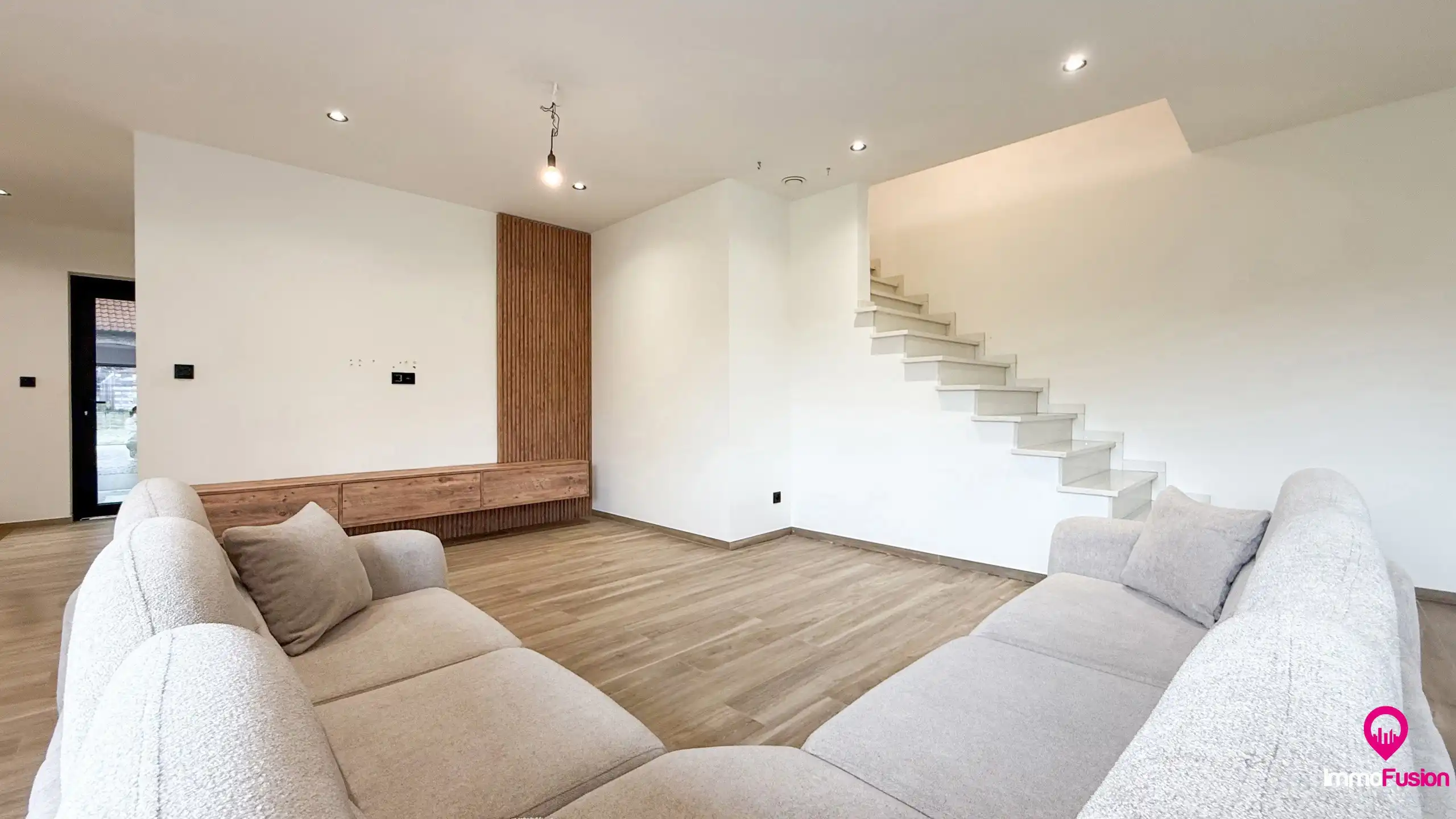 Modern en instapklaar nieuwbouwwoning met 3slpks in Paal! foto 4