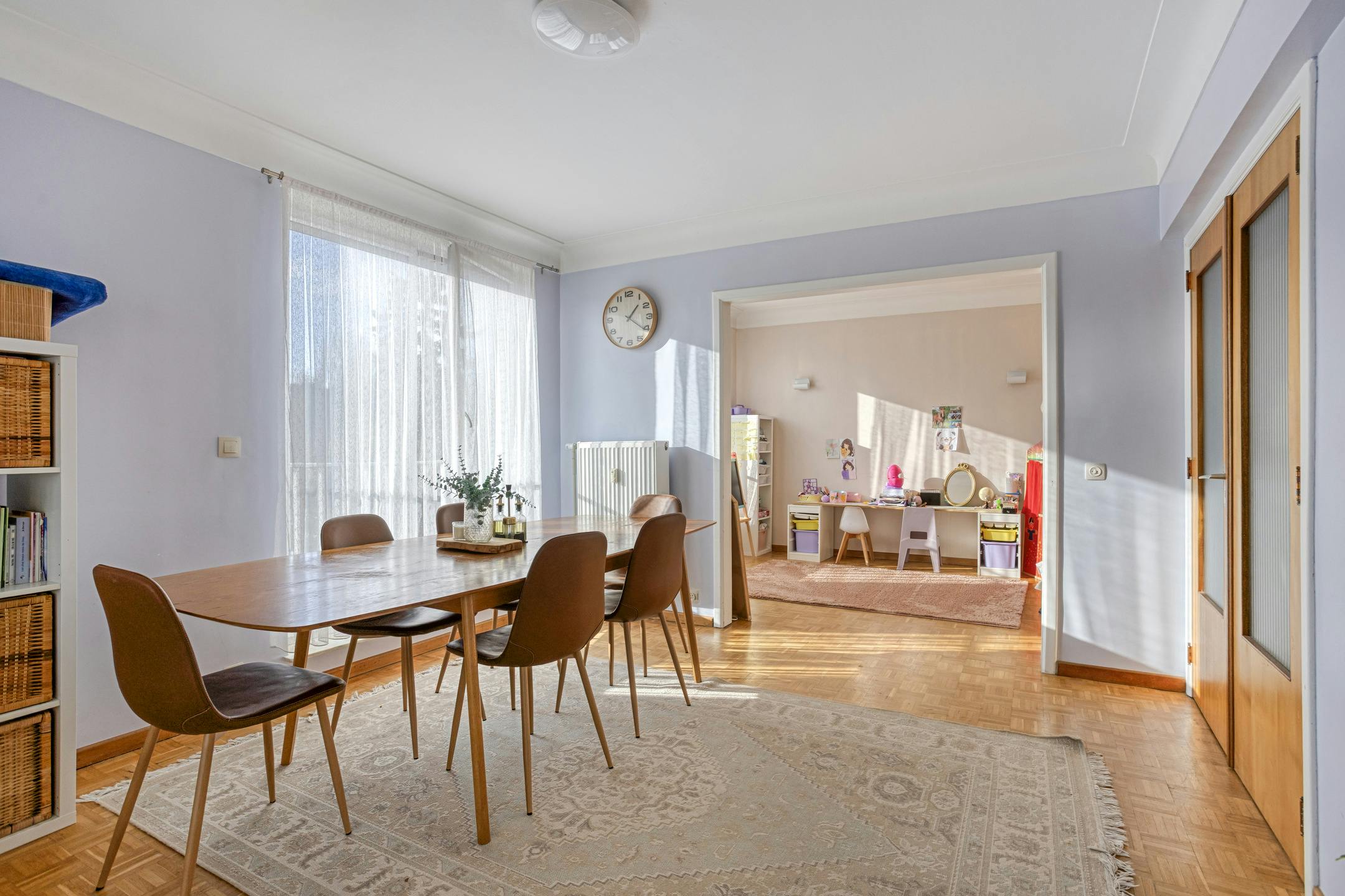 Ruim appartement te koop in hartje Strombeek-Bever foto 4