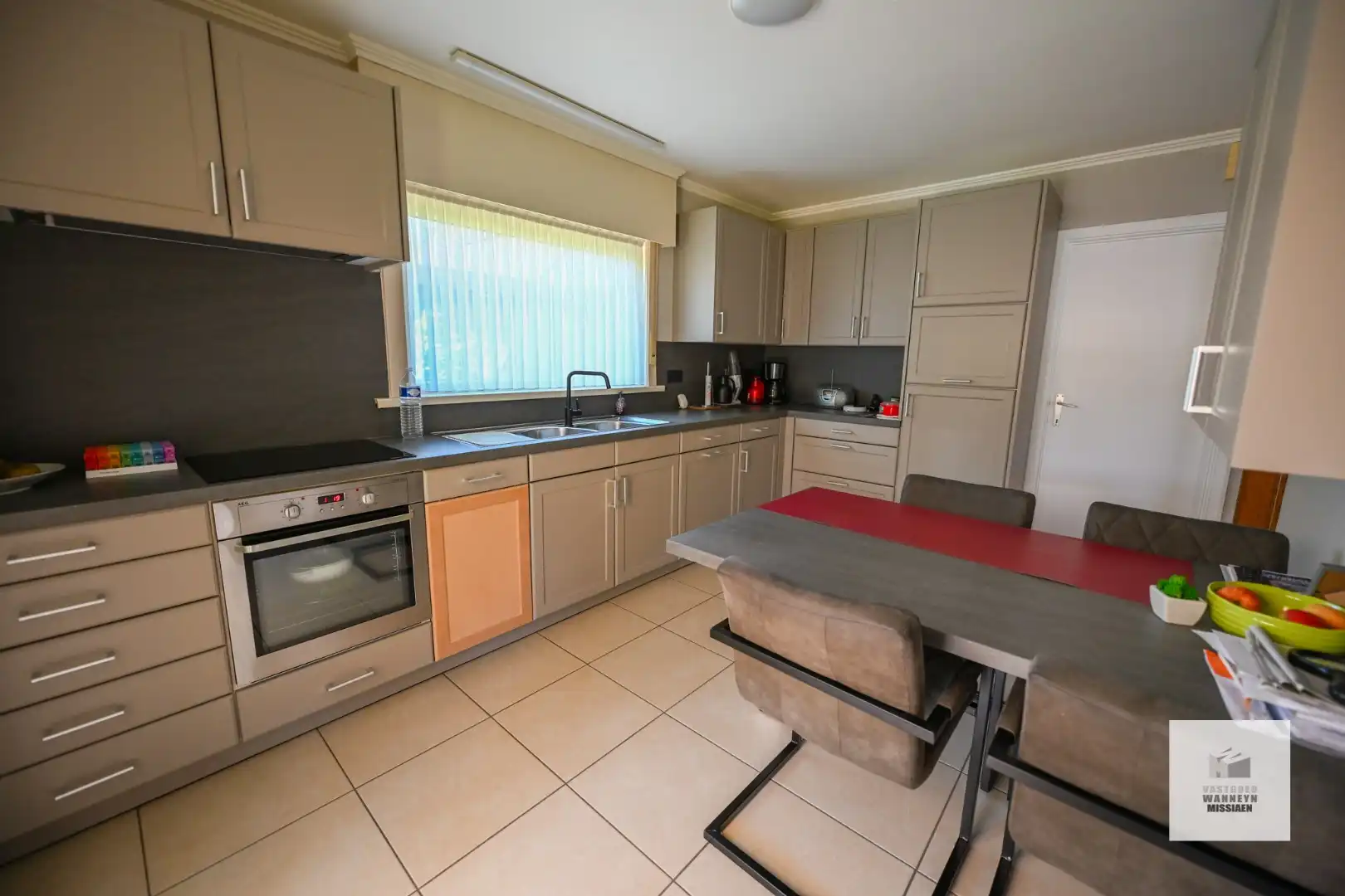 Rustig gelegen gelijkvloerse woning op 992m² in Aalterveld foto 9