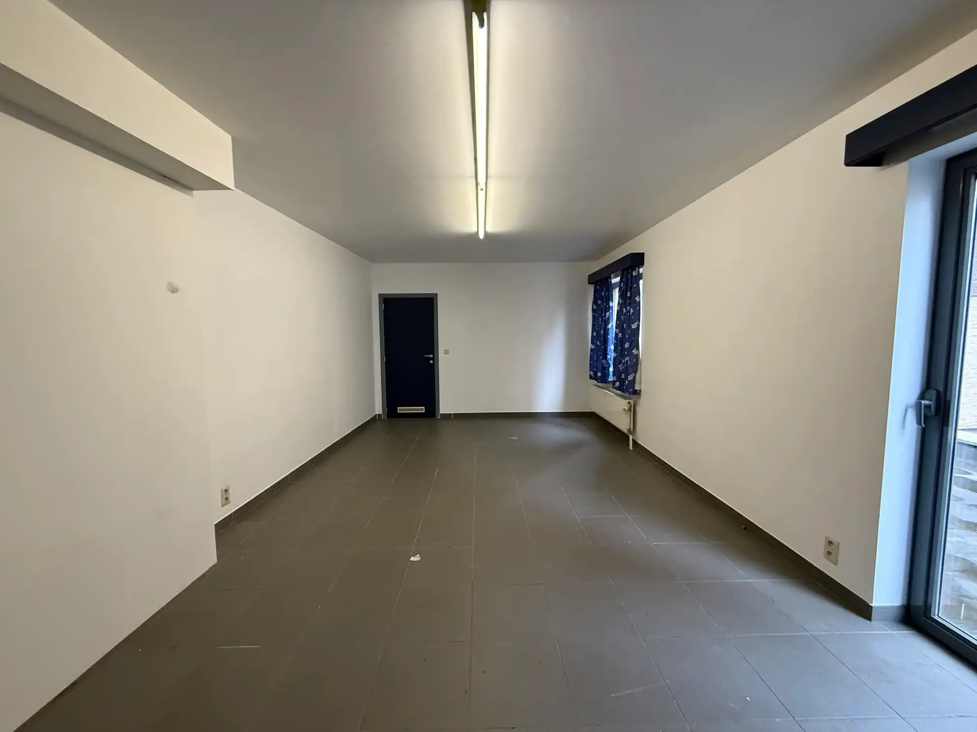 AALST-CENTRUM - Commercieel handelspand met ruim appartement op TOPlocatie. foto 33