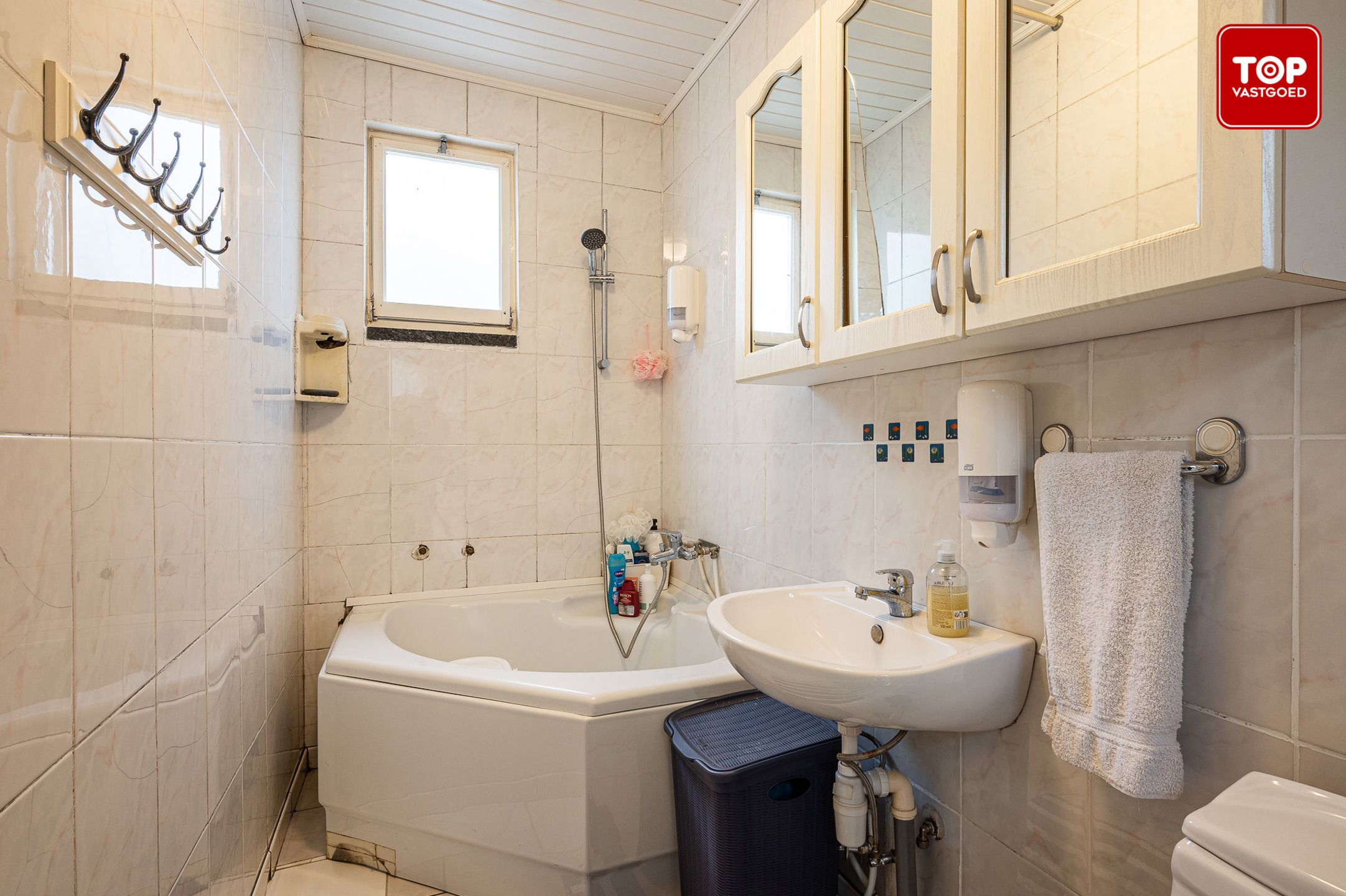 Instapklare woning met leuke buitenruimte, dicht bij centrum Gent foto 8