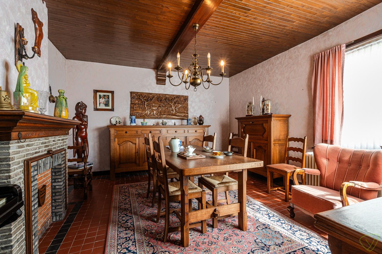 Woning met winkelruimte te koop in het centrum van Ursel foto 8