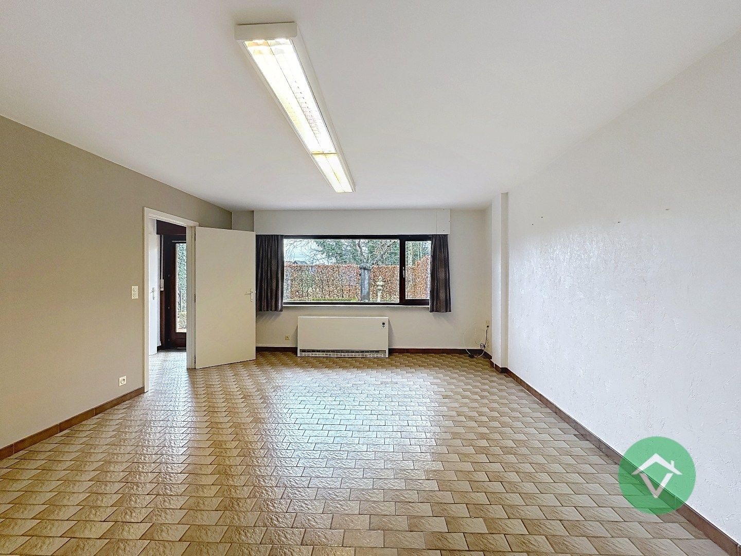 Woning met garage in centrum van Koekelare foto 19