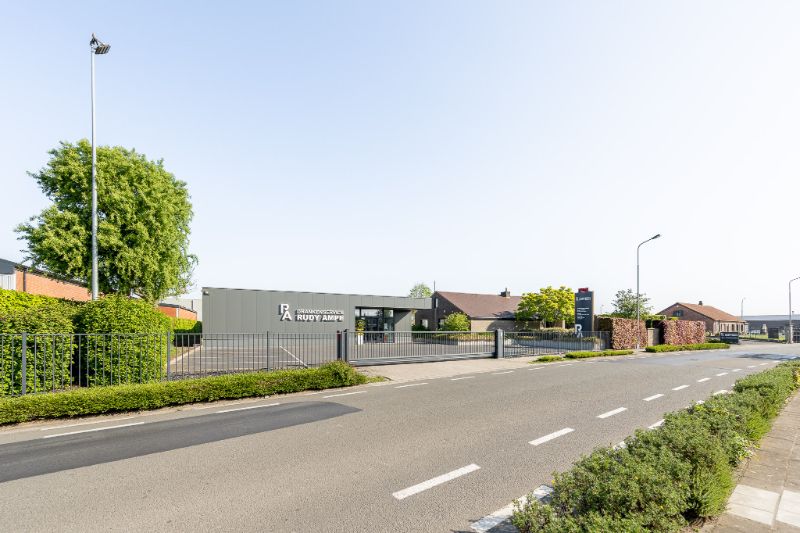 Commercieel pand met winkel, woning & loods op topligging in Ingelmunster foto 2