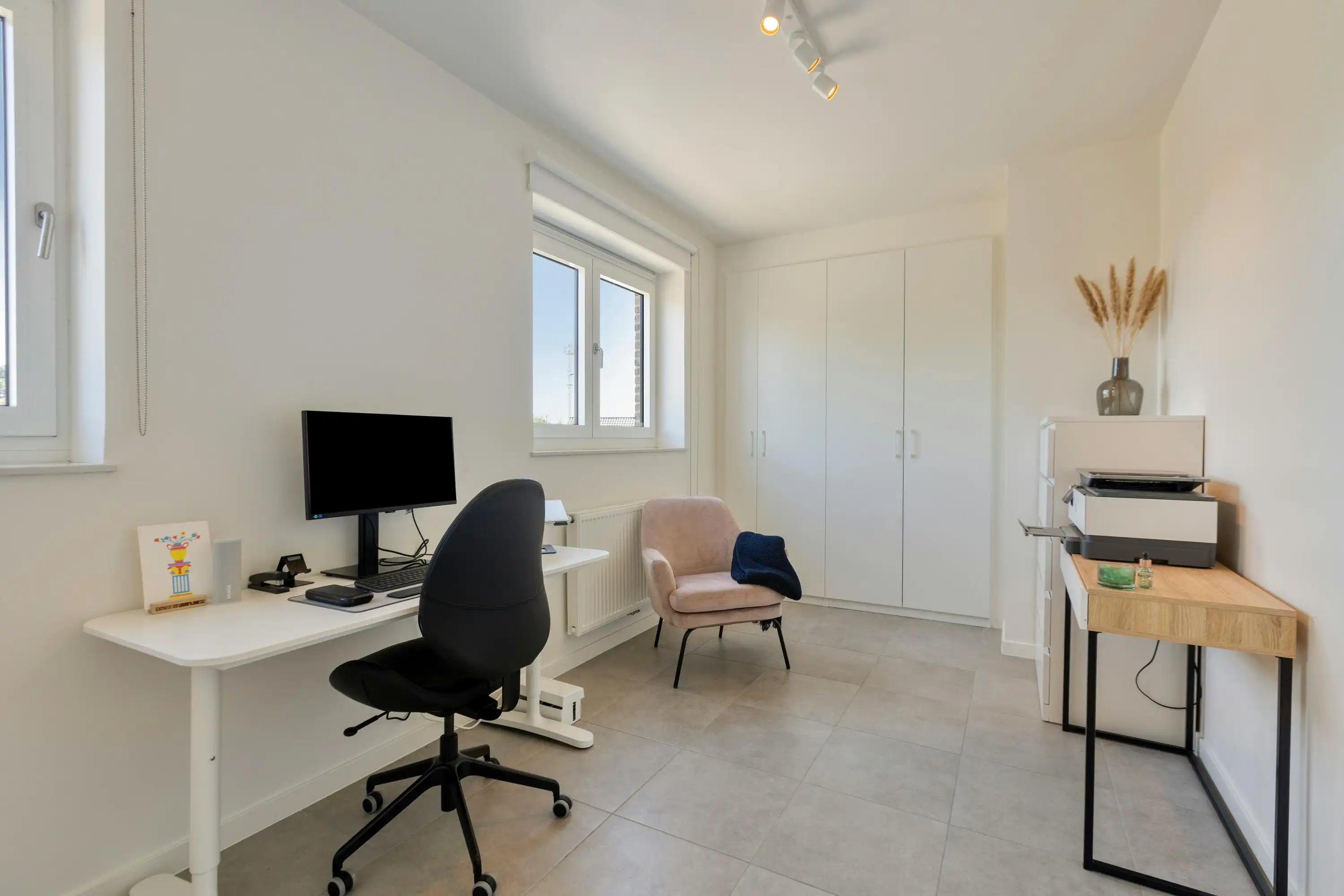 Instapklaar appartement met 2 slaapkamers te koop in Zonhoven.  foto 14