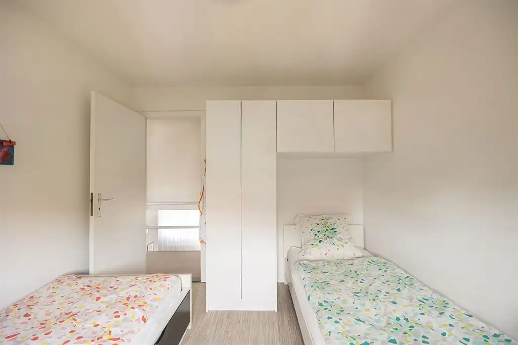 Perfect onderhouden en instapklare split-level woning foto 12