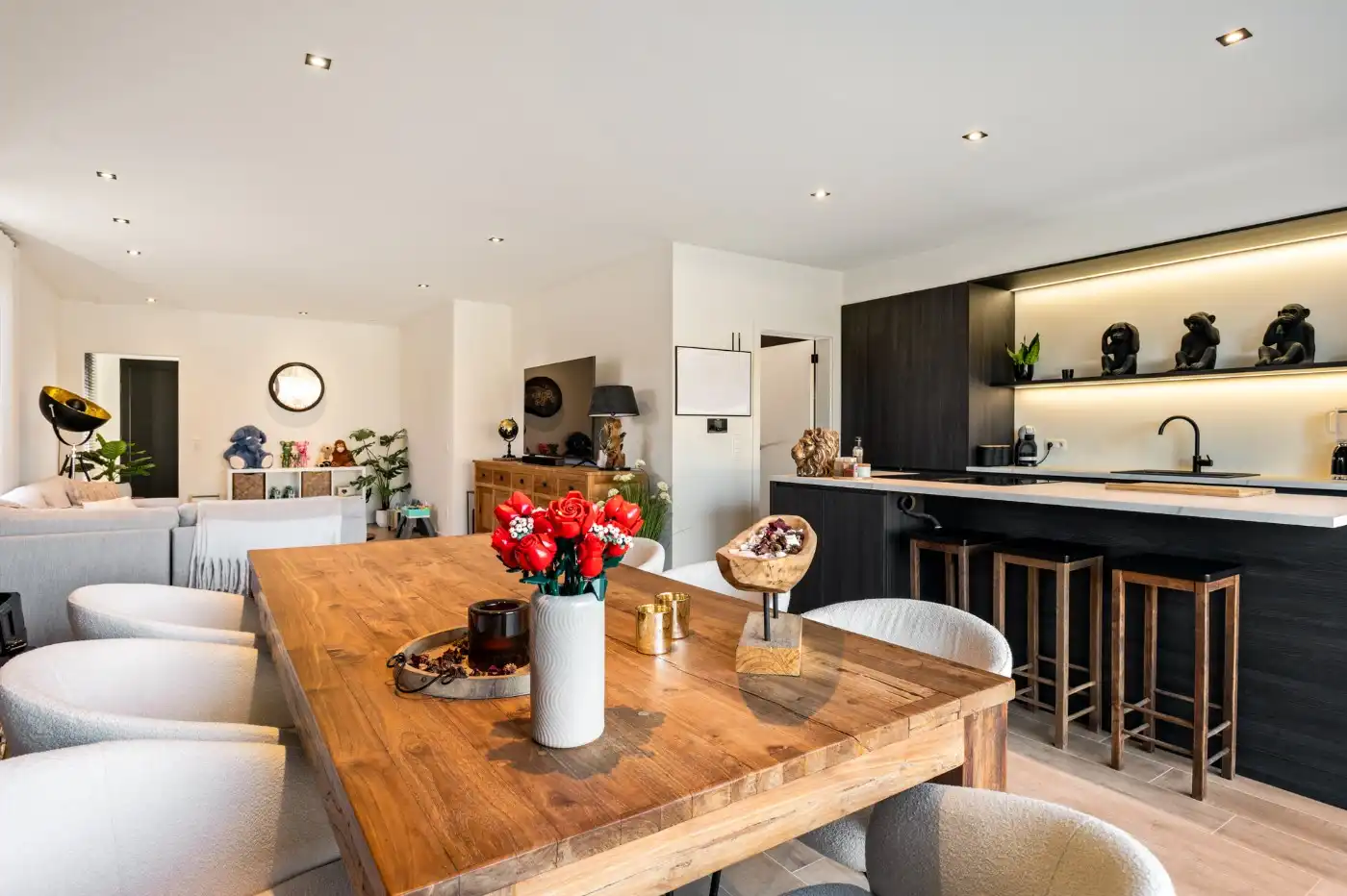 Prachtige BEN-woning met 4 à 5 slpk., inpandige garage en tuin foto 4