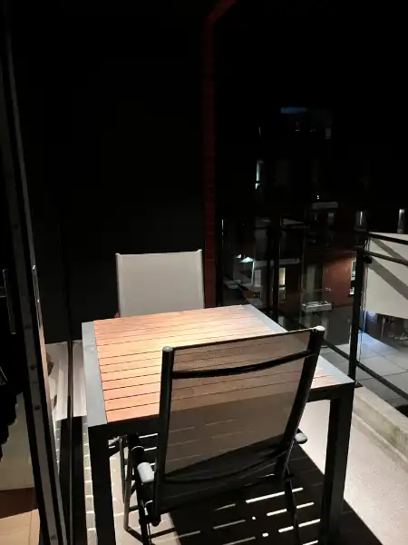 Lichtrijk twee slaapkamer appartement met autostaanplaats foto 5