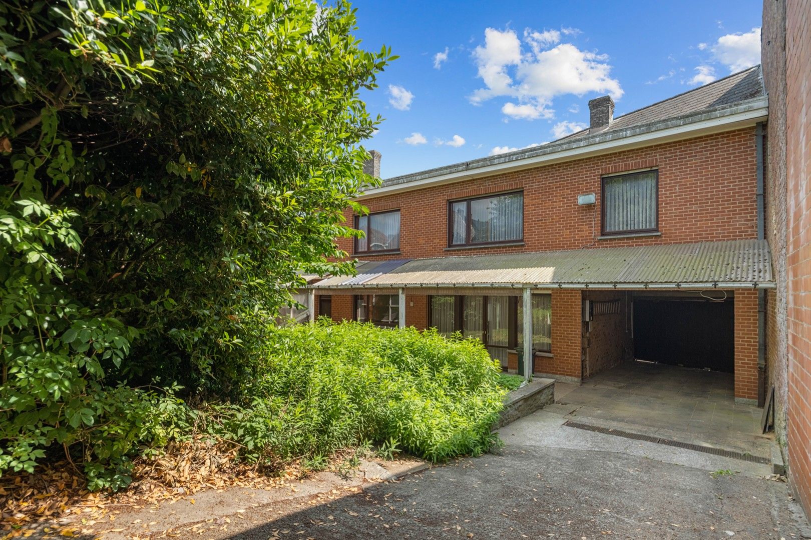 Riante burgerwoning met 5 slaapkamers en atelier te Nederbrakel foto 3