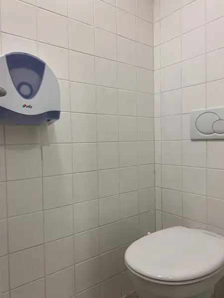 Instapklaar handelsgelijkvloers Te Huur en Te Koop foto 25