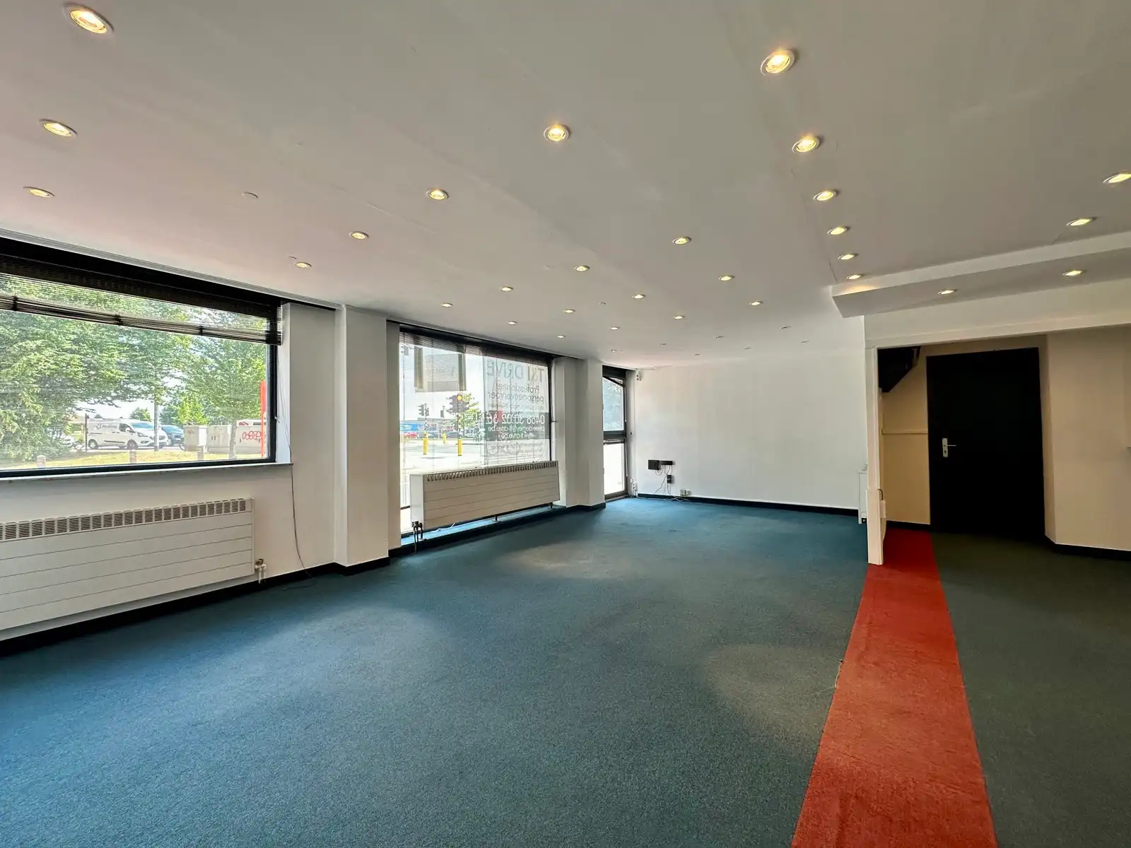 Kantoorruimte op strategische locatie foto 7