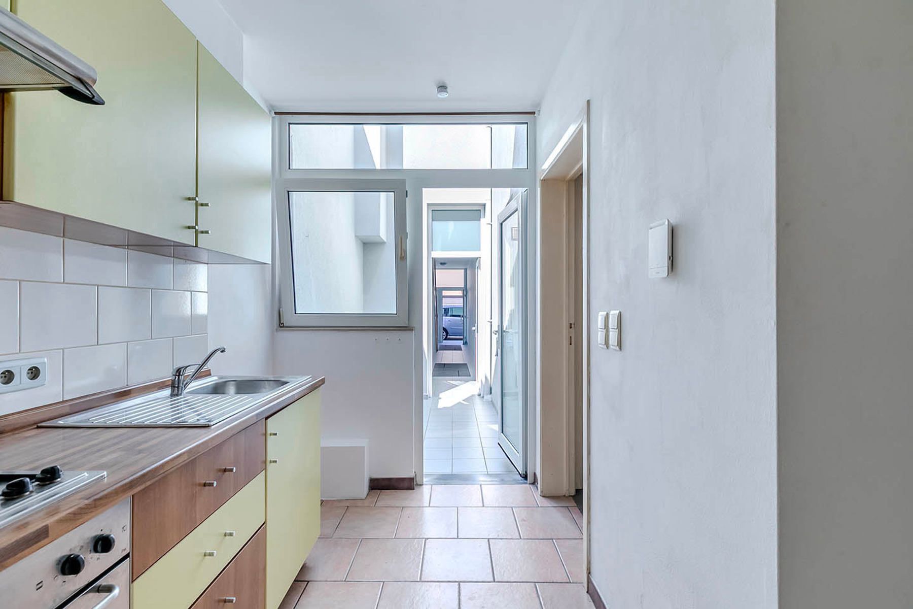Opbrengsteigendom bestaande uit 3 units te koop. foto 26