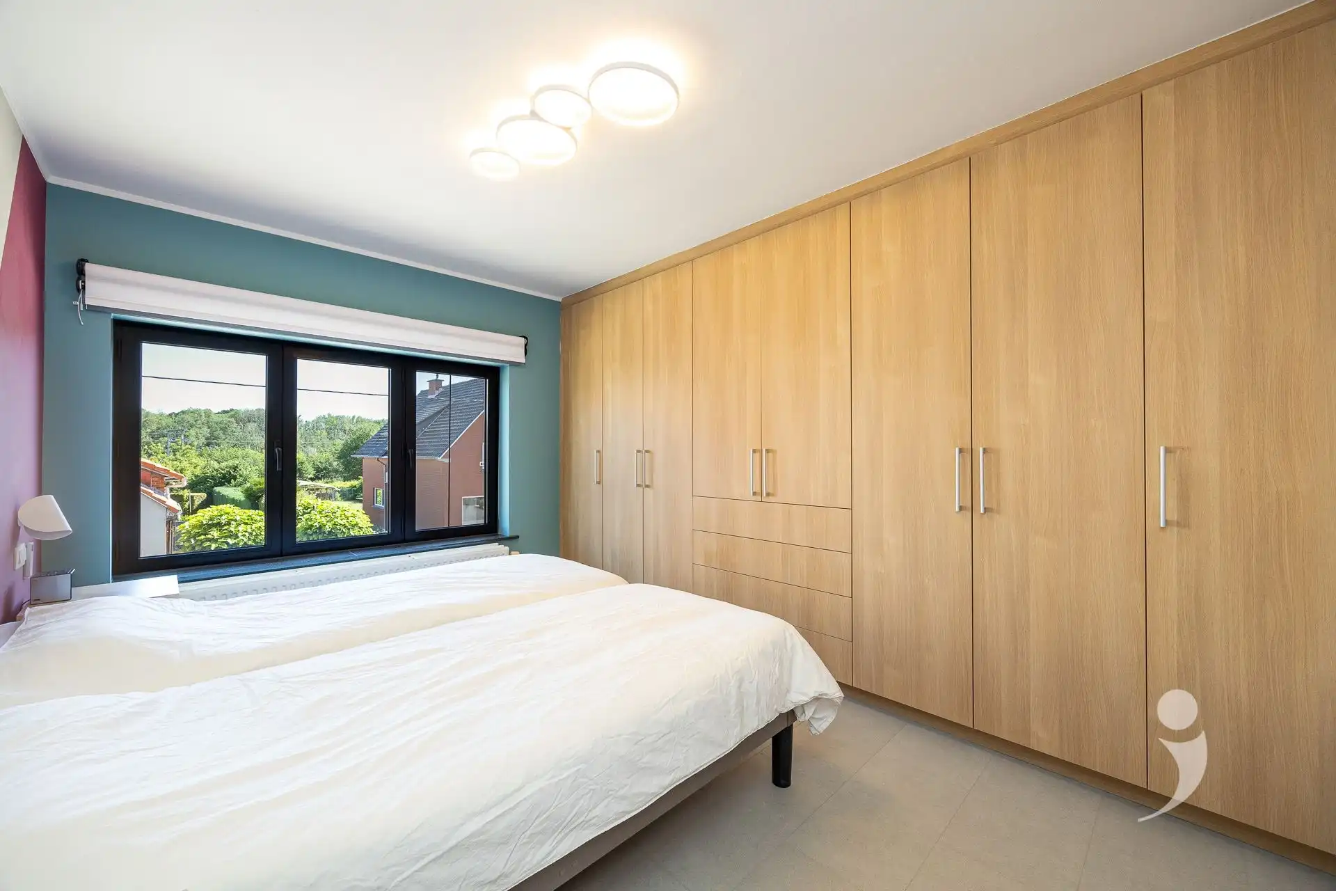 Goed gelegen eengezinswoning met 3 slaapkamers foto 8