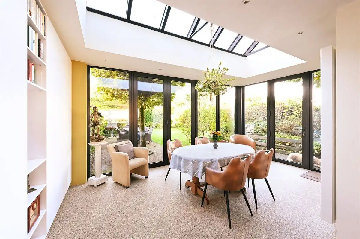 Half-open bebouwing op schitterend perceel van 1115m² foto 2