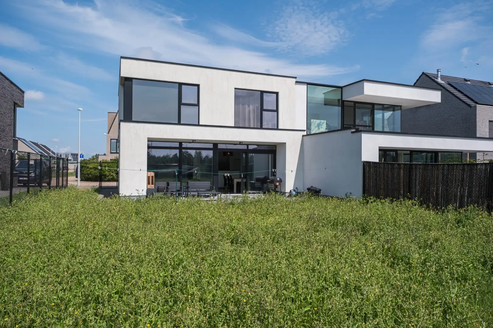 Huis te koop foto {{pictureIndex}}