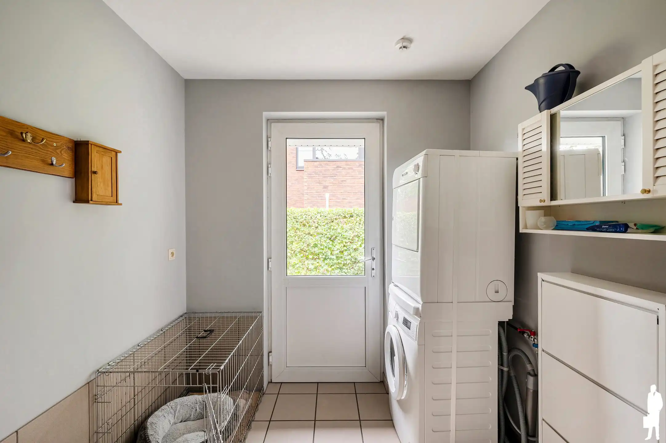 Ruime gezinswoning met 4 slaapkamers, 2 badkamers en zonnige tuin  foto 13