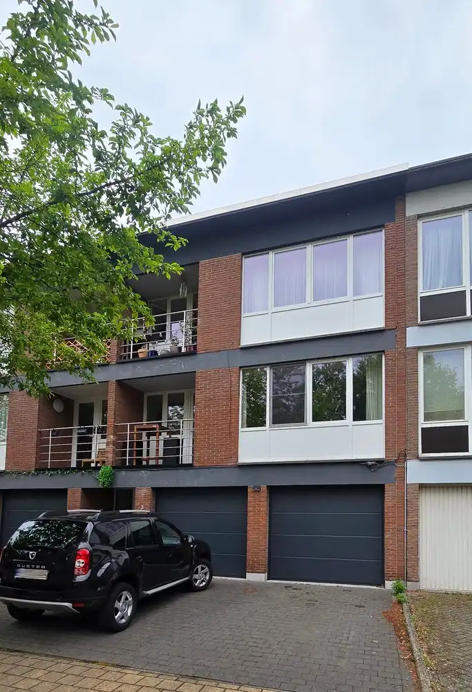 Fijn en licht appartement met garagebox en staanplaats en prachtige tuin op uitstekende ligging te Kapellen foto 16