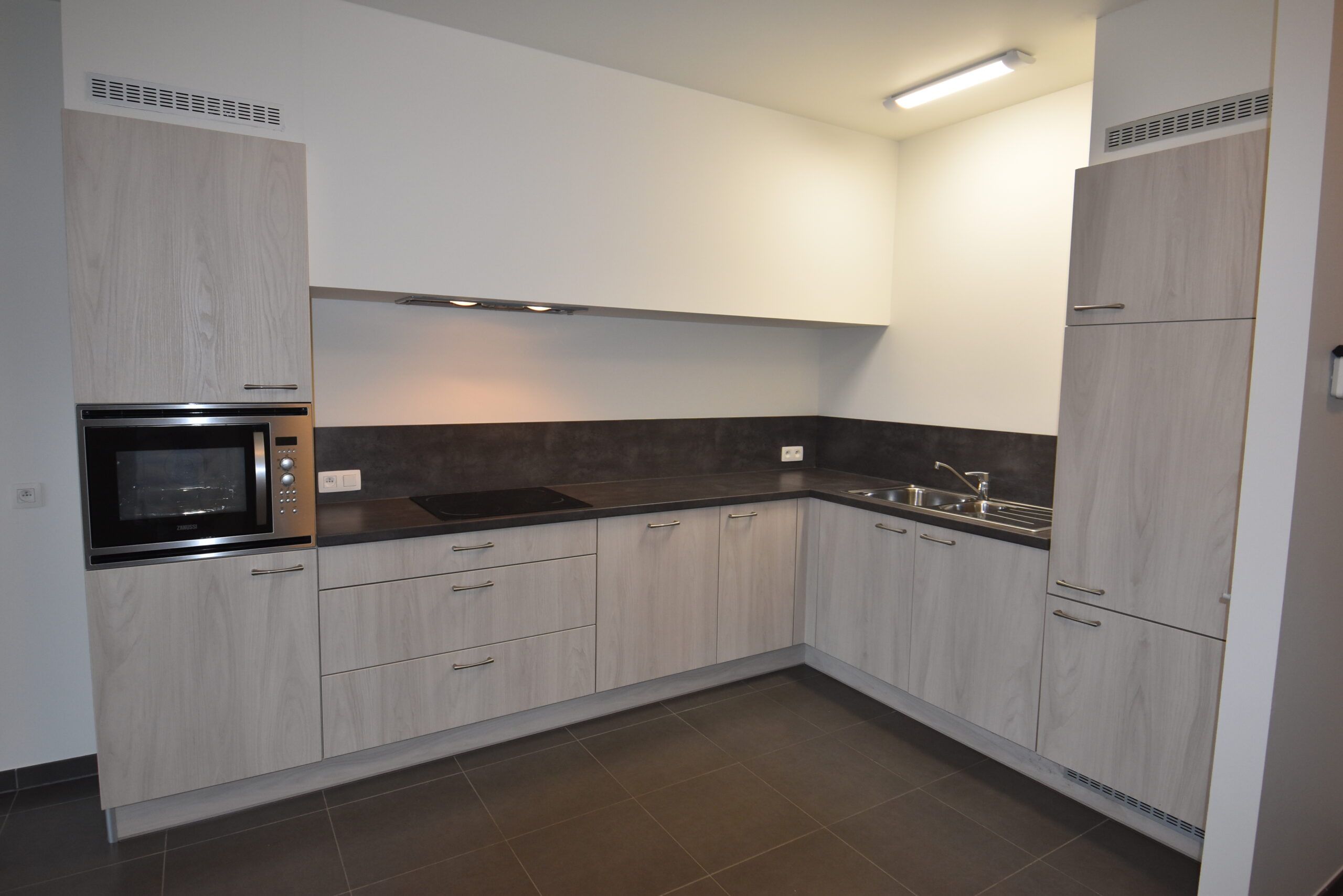 Assistentiewoning met 1 slaapkamer en autostaanplaats in residentie ‘Alegria’ foto 4