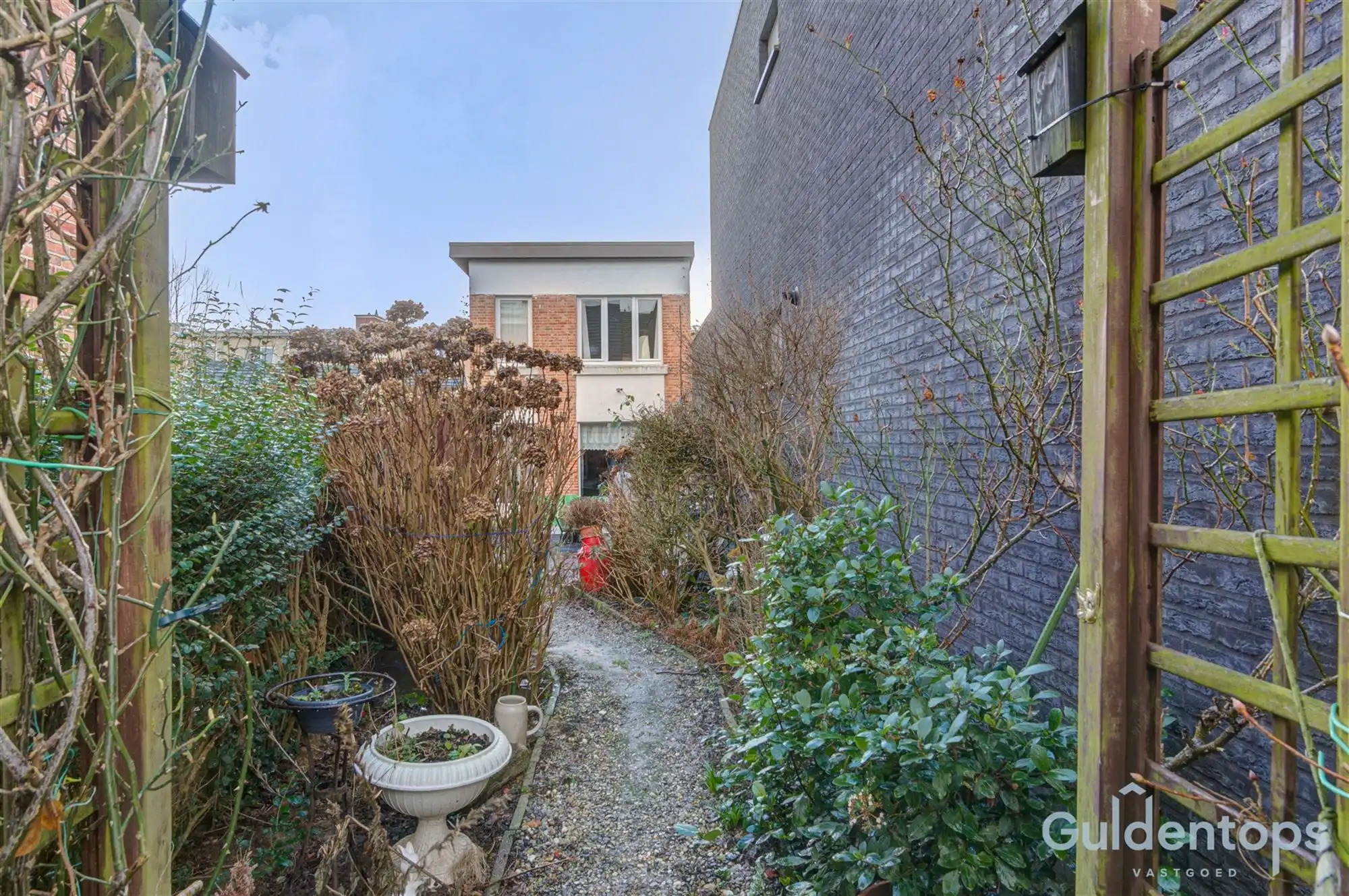 Open bebouwing op mooie ligging foto 32