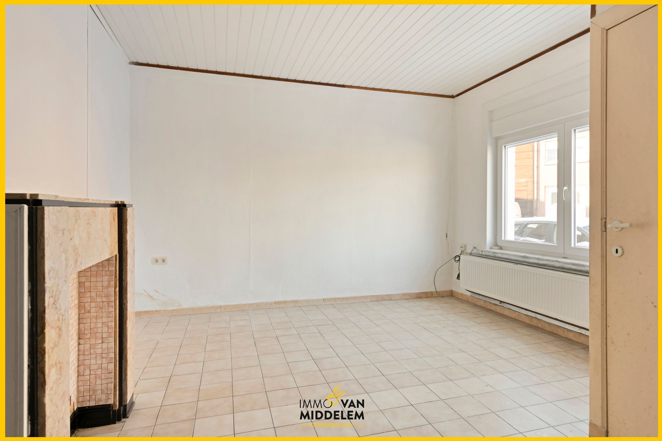 TE RENOVEREN WONING MET 2 KAMERS EN GARAGE foto 4