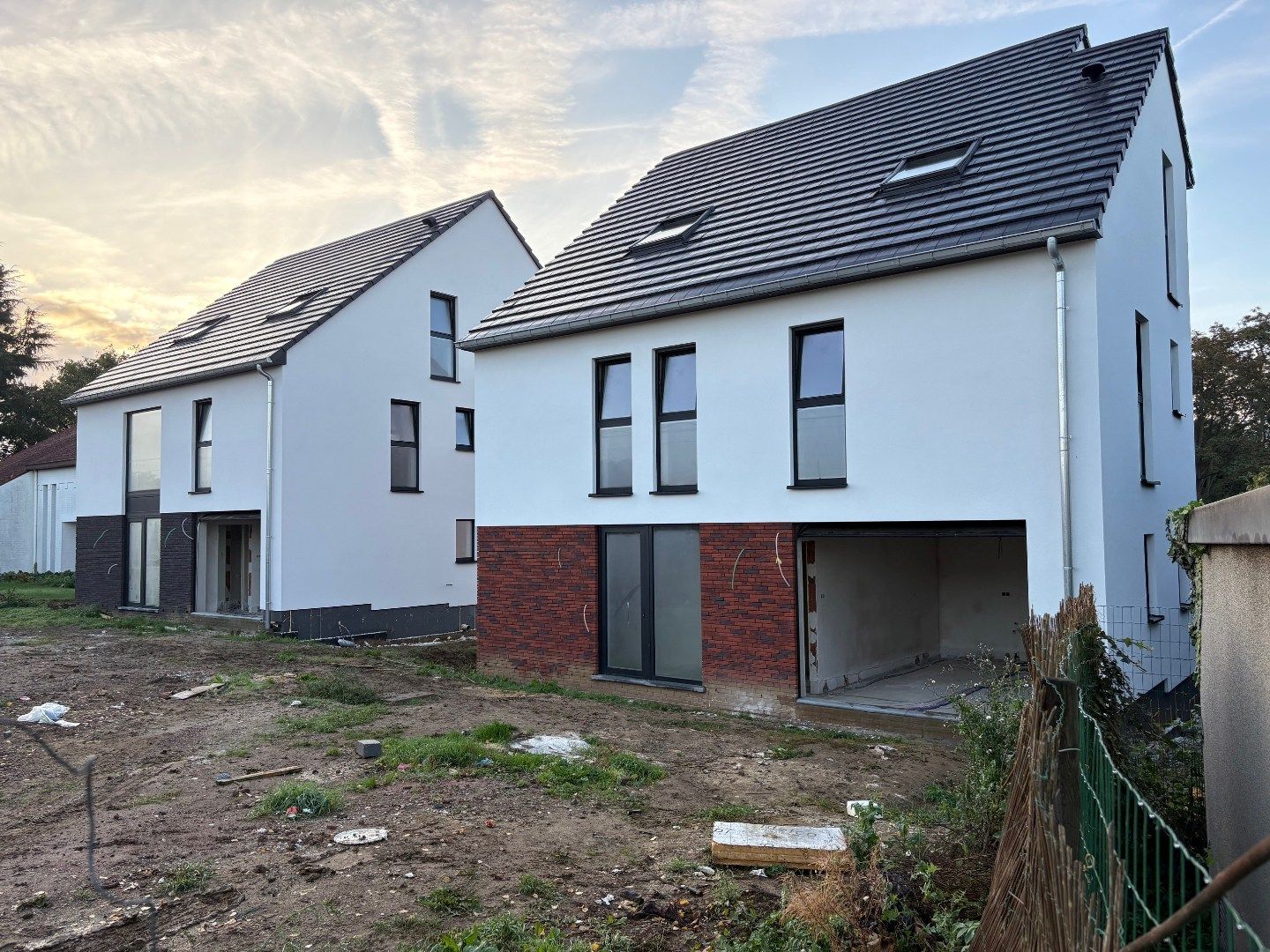 LUBBEEK nieuwbouw villa 6 slaapkamers + 2 badkamers foto 3