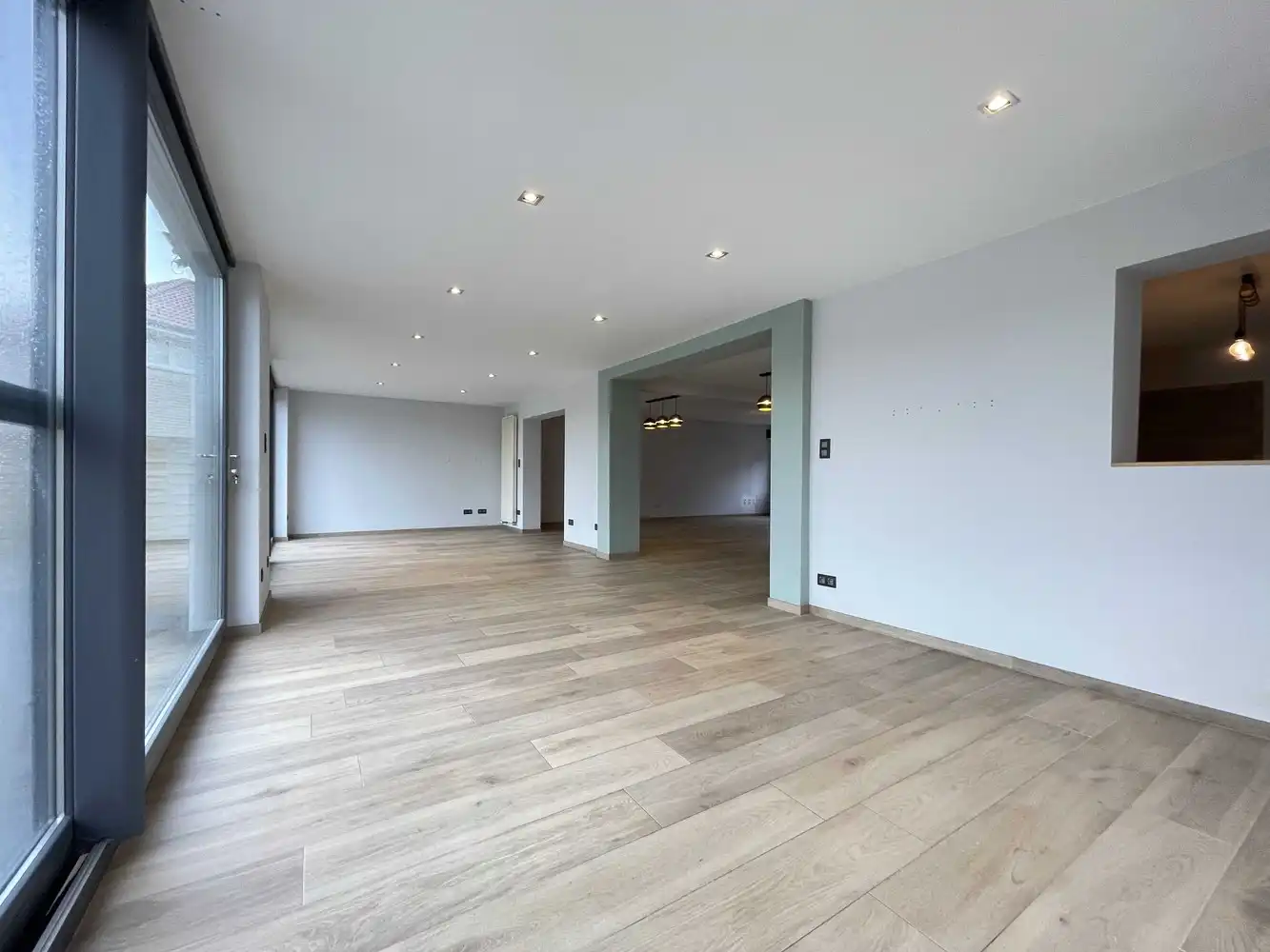 Ruime gezinswoning in het landelijke Gingelom foto 2