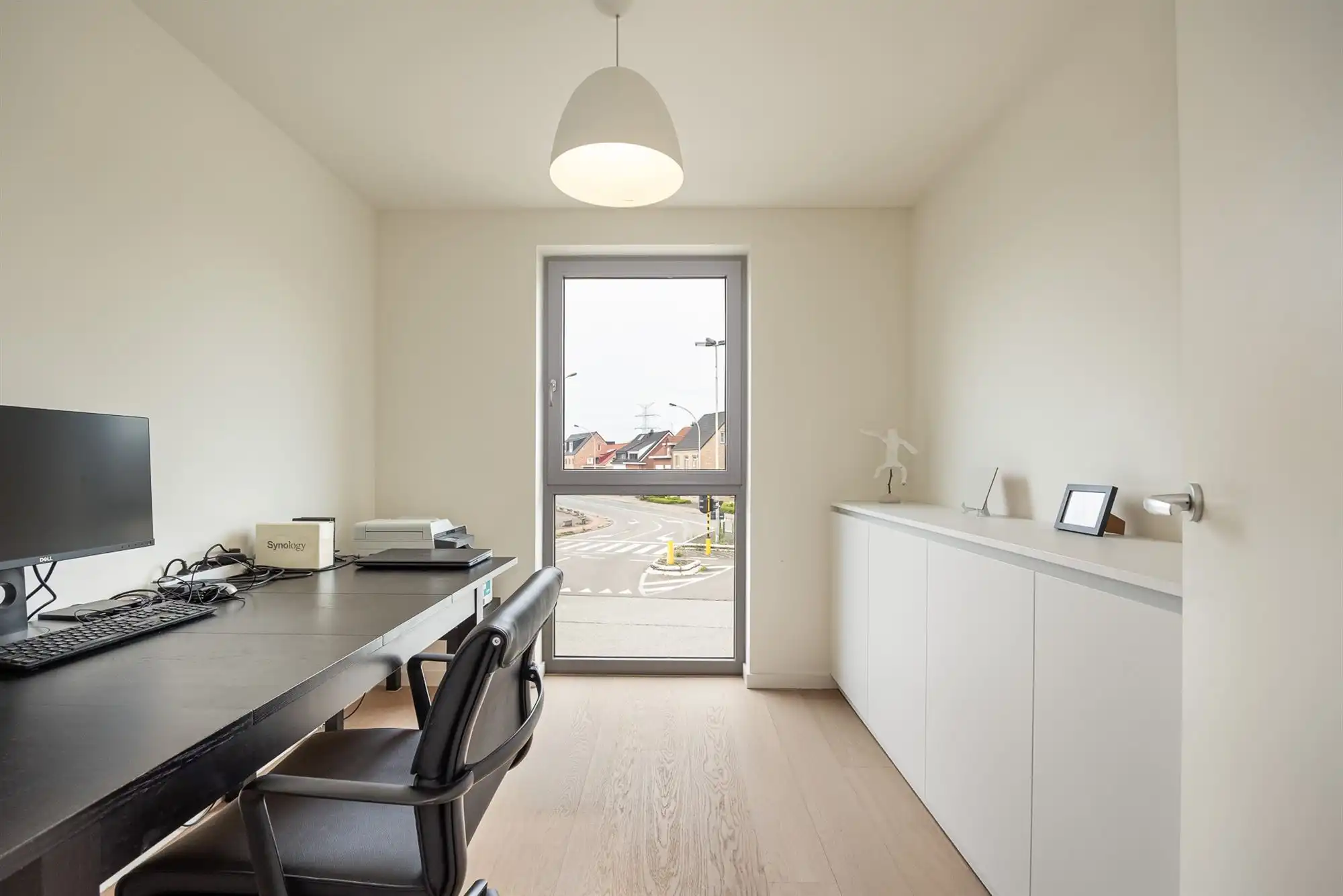 Instapklare moderne woning met 4 slpk. en tuin foto 17