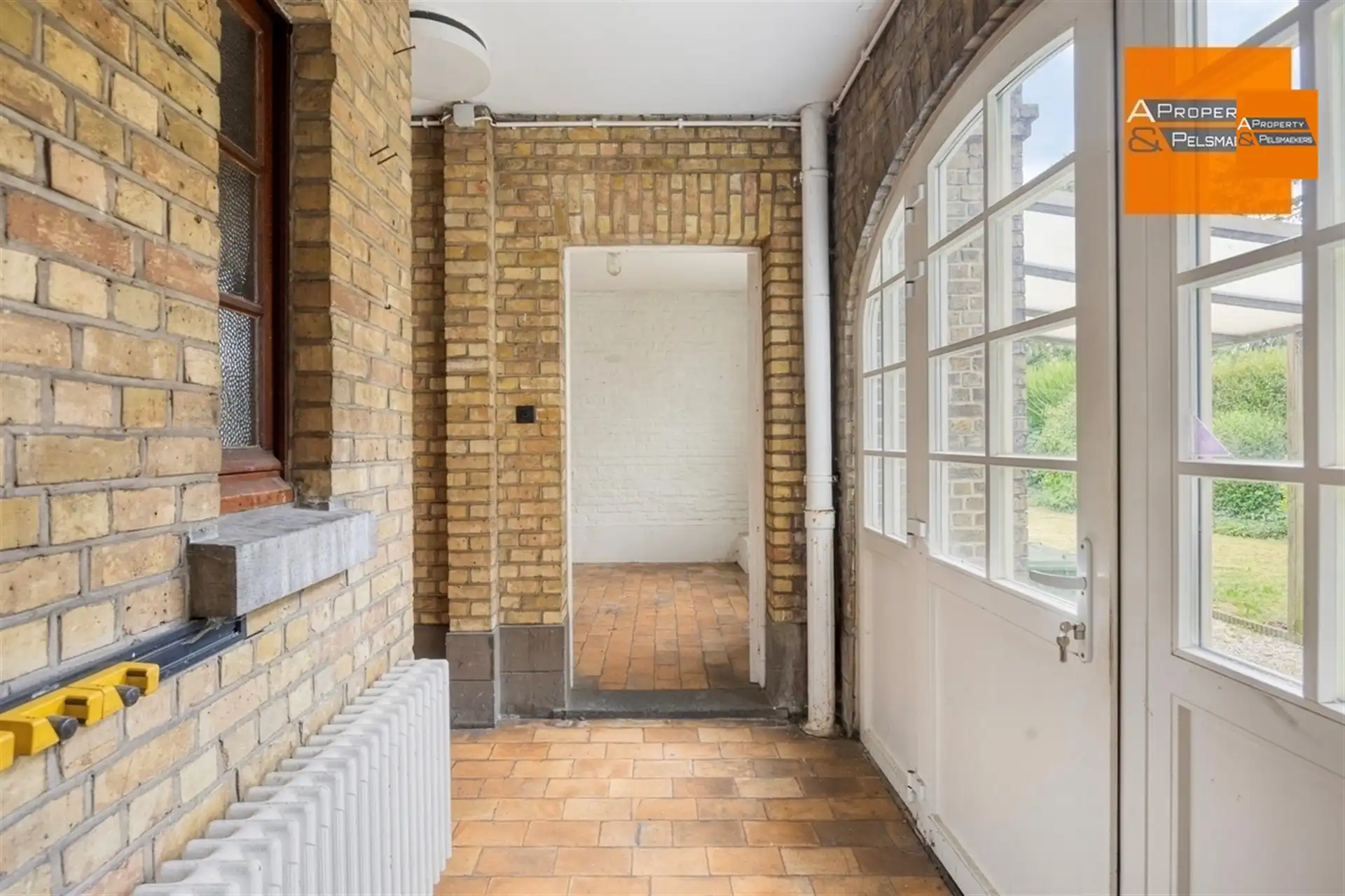 Ruim herenhuis met behoud van veel authentieke elementen  foto 22