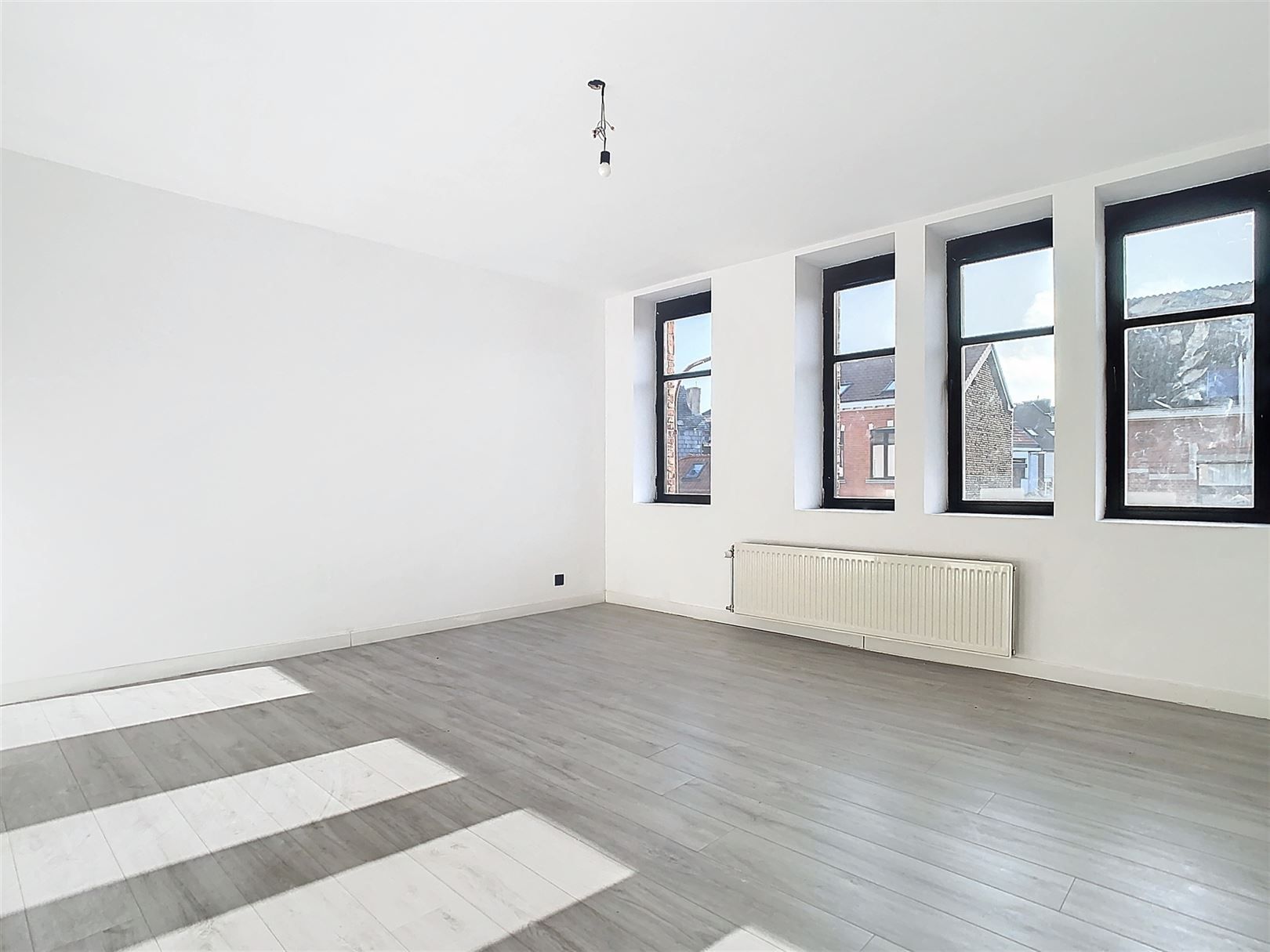 Volledig gerenoveerde stadswoning, 4 slpks, terras,1a 02ca foto 20