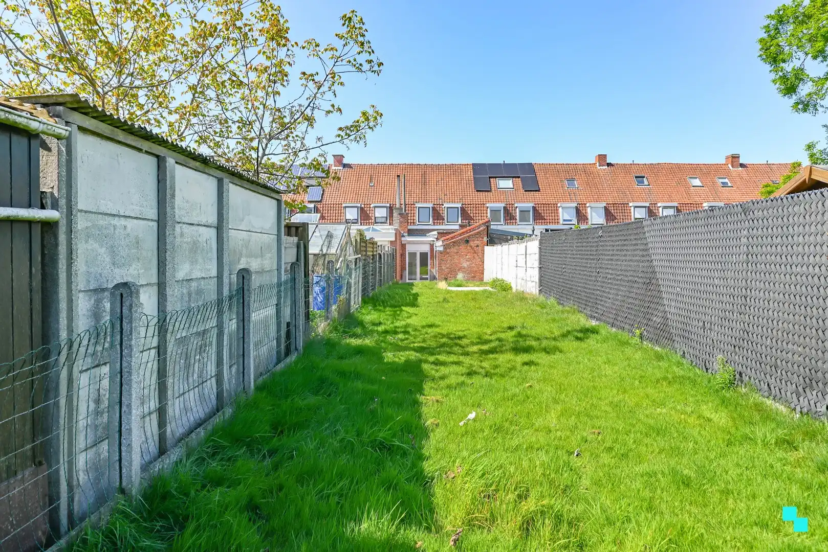 Ééngezinswoning gelegen nabij centrum Izegem met 3 slaapkamers foto 23